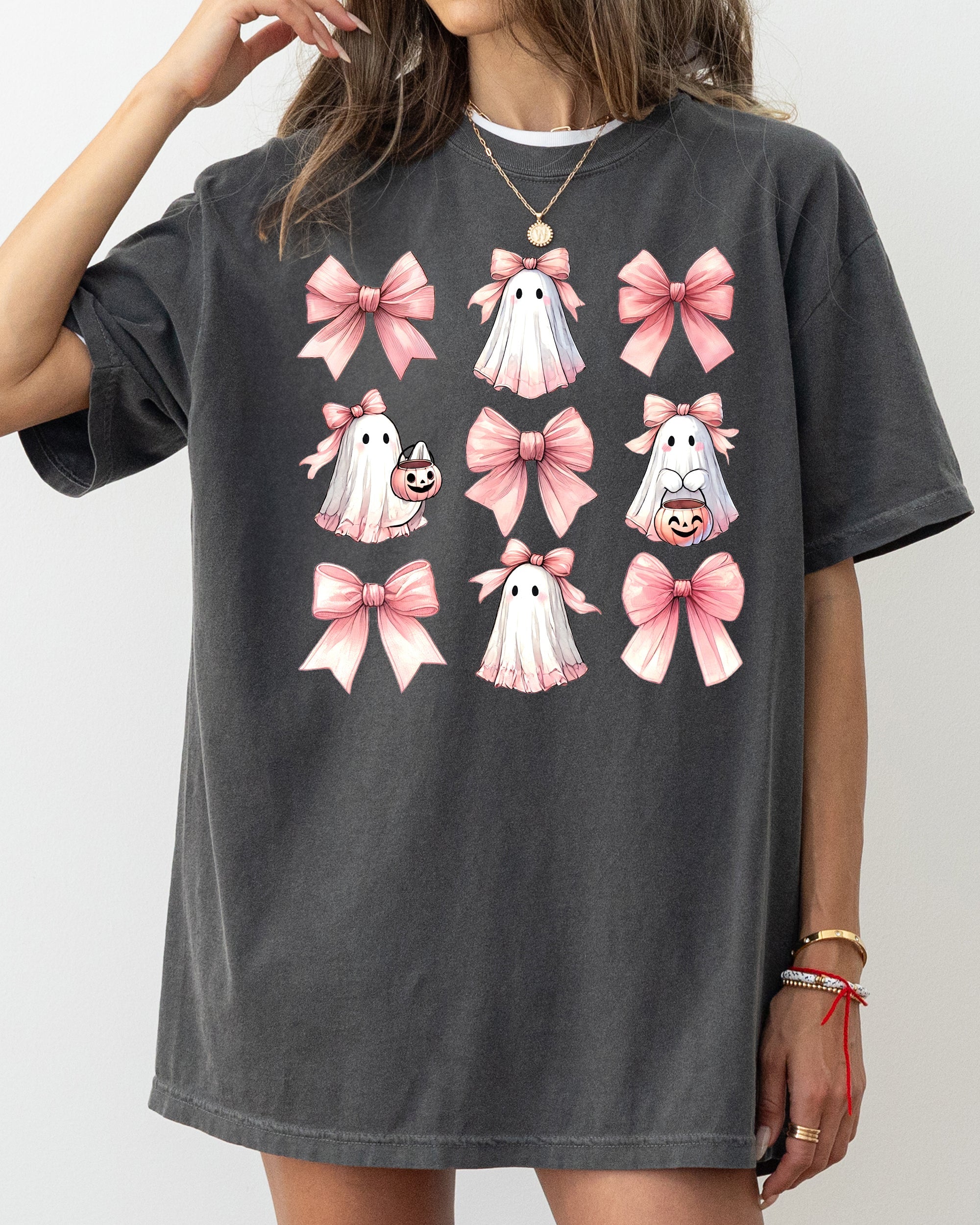 Pink Bow Ghost Coquette Vintage Western Witch Aesthetic Meme Halloween Costume Comfort Colors Tee