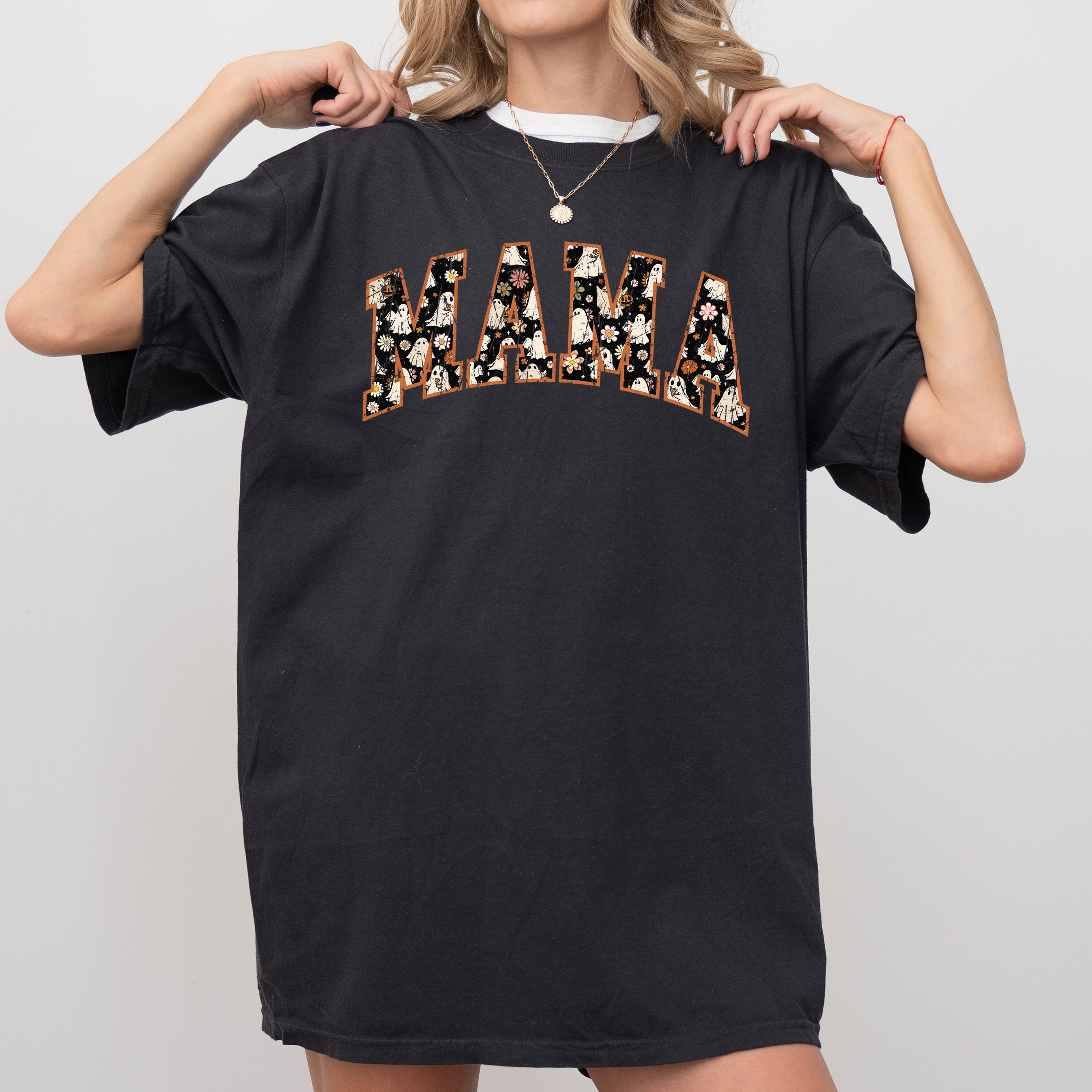 Mama Ghost Floral Retro Vintage Western Witch Halloween Costume Meme Comfort Colors Tee