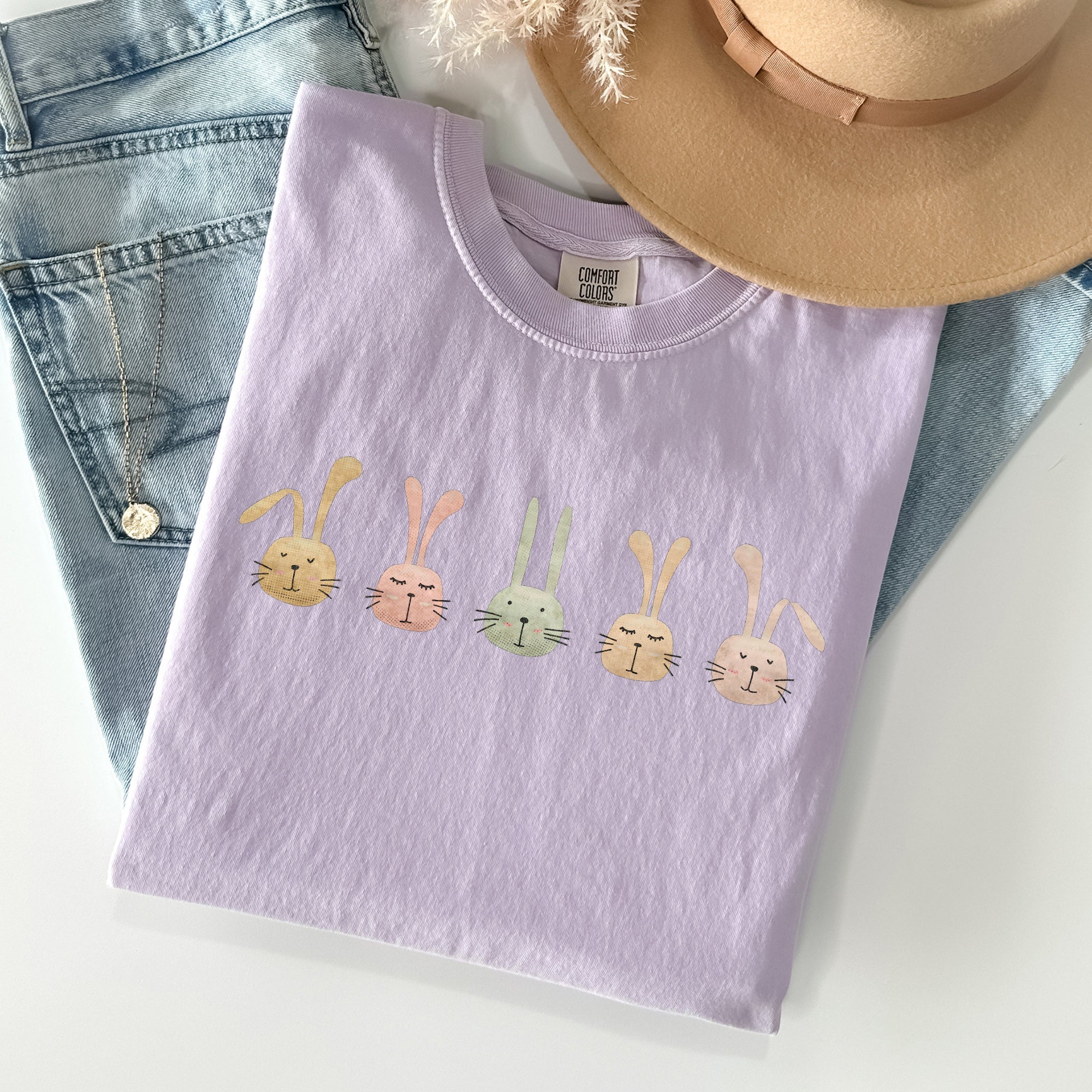 Cute Rabbits In A Row Easter Themed Vintage Print For Spring Comfort Colors Tee