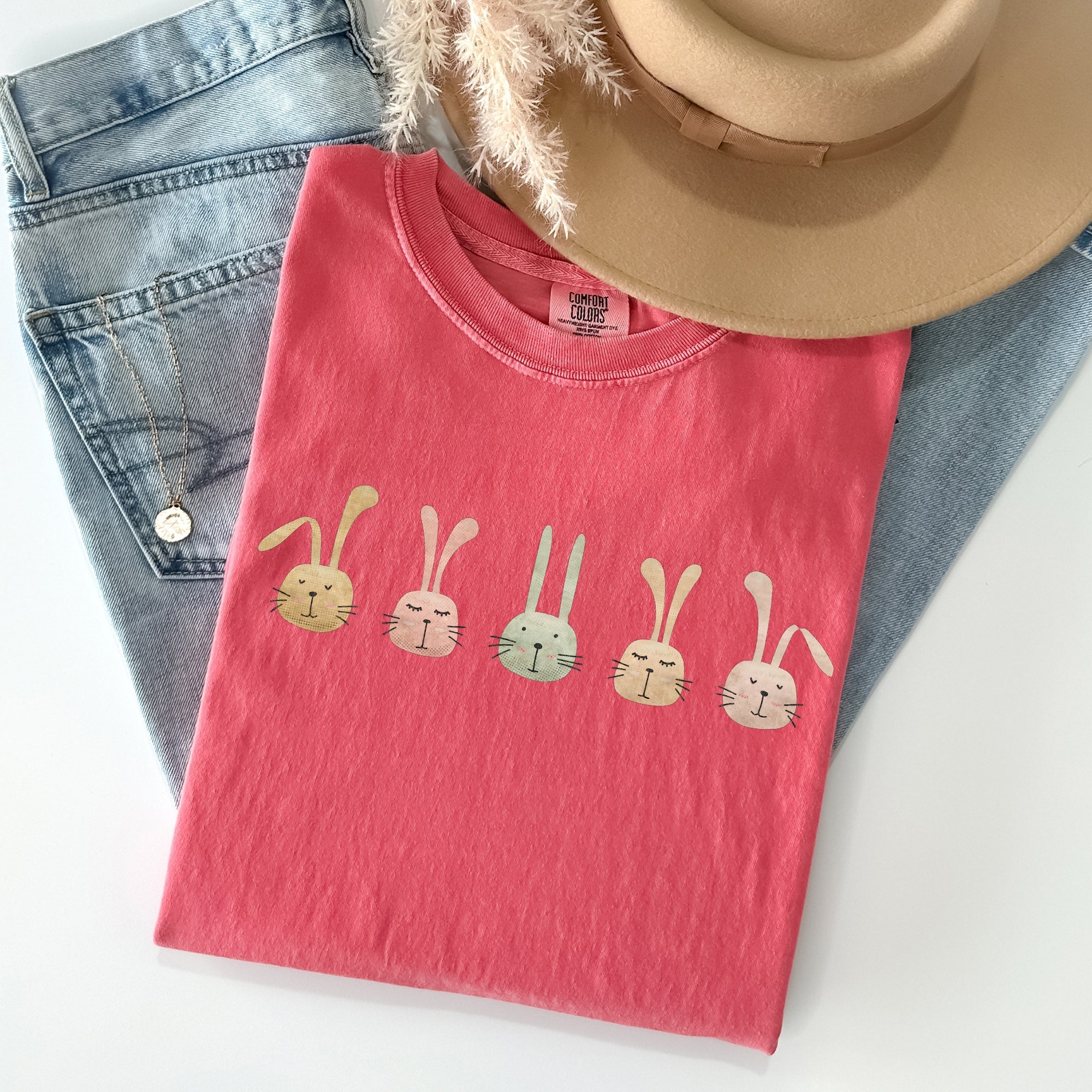 Cute Rabbits In A Row Easter Themed Vintage Print For Spring Comfort Colors Tee