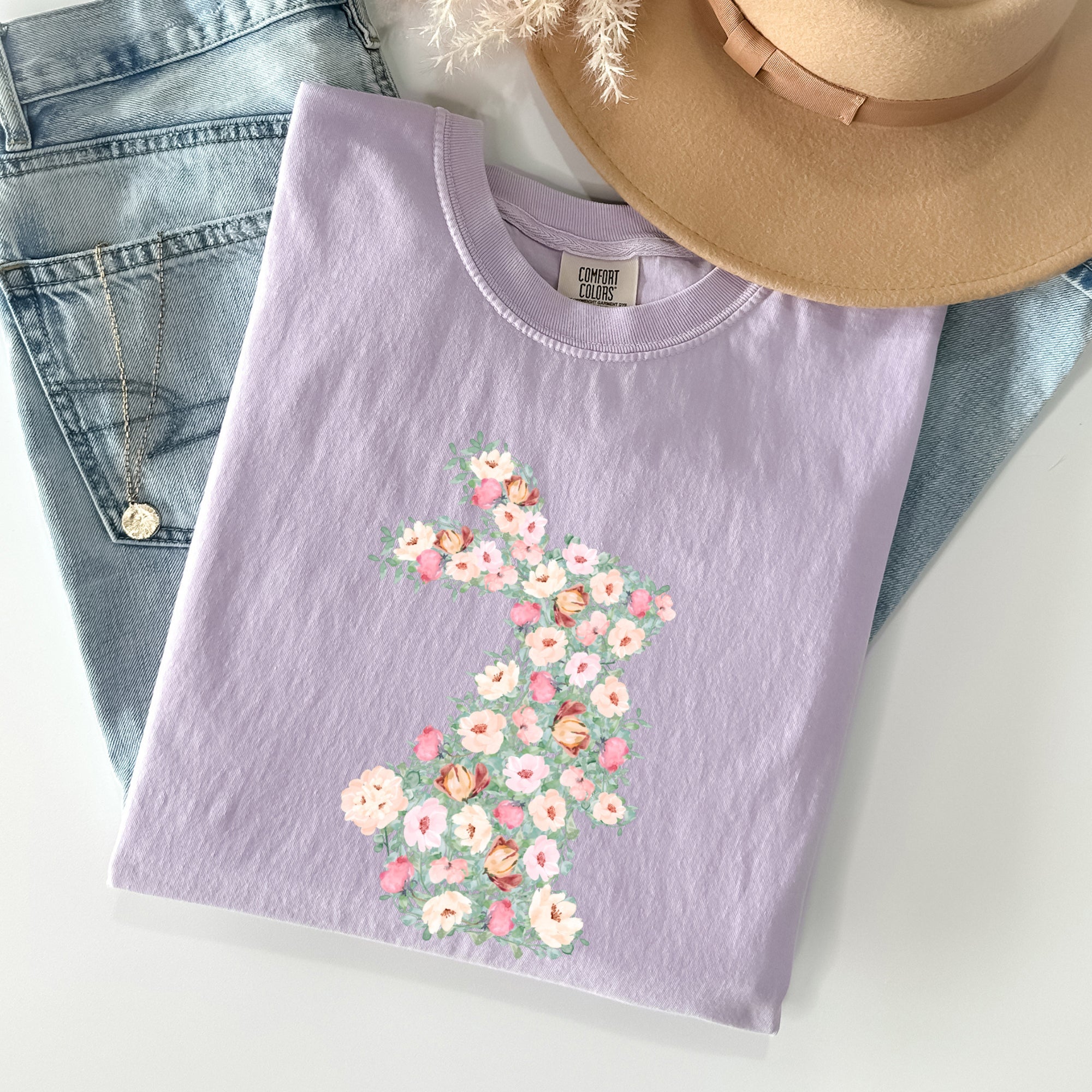 Floral Print Rabbit Easter Scene Vintage Spring Meadow Illustration Comfort Colors Tee
