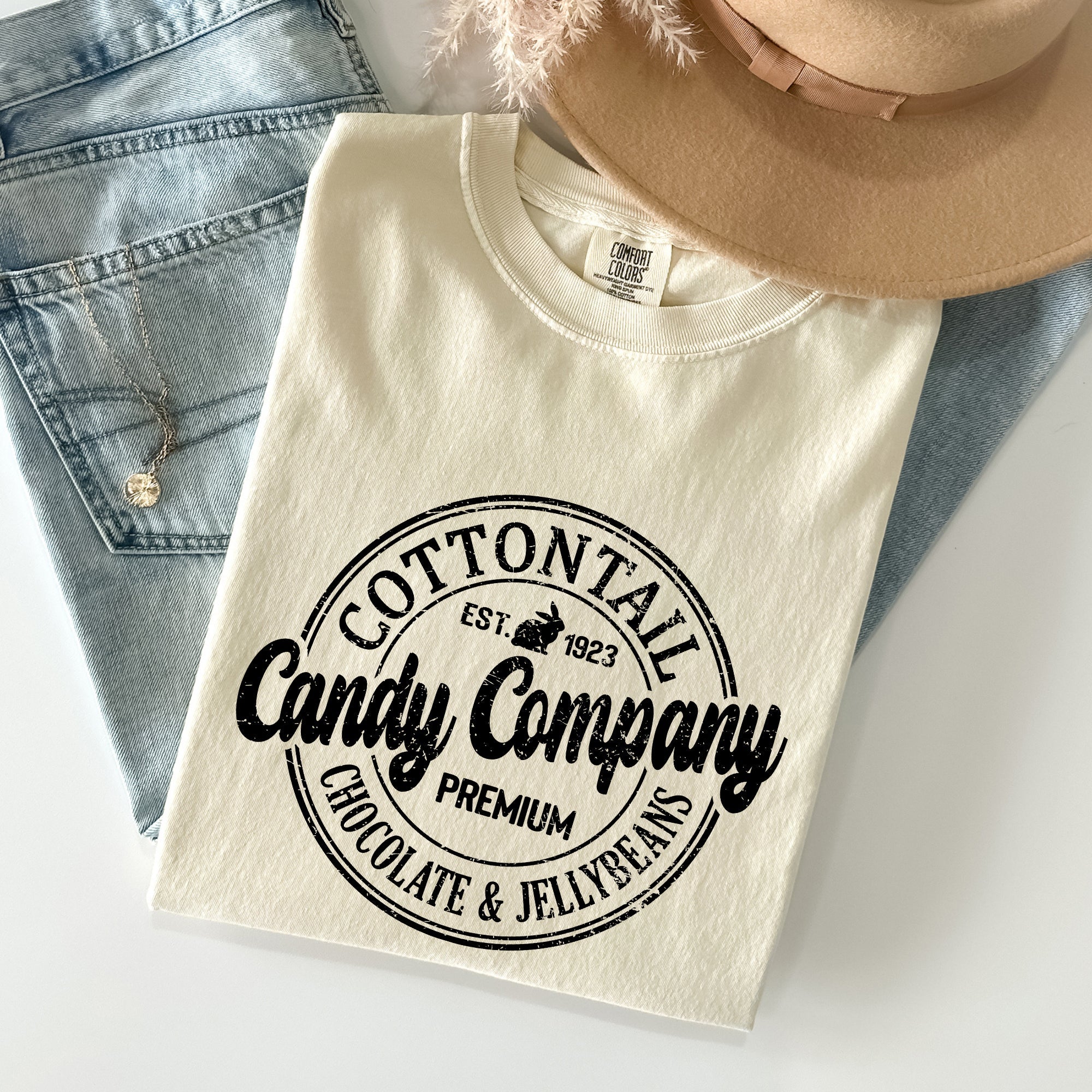 Cottontail Candy Company Retro Sign Easter Vintage Classic Artwork Comfort Colors Tee