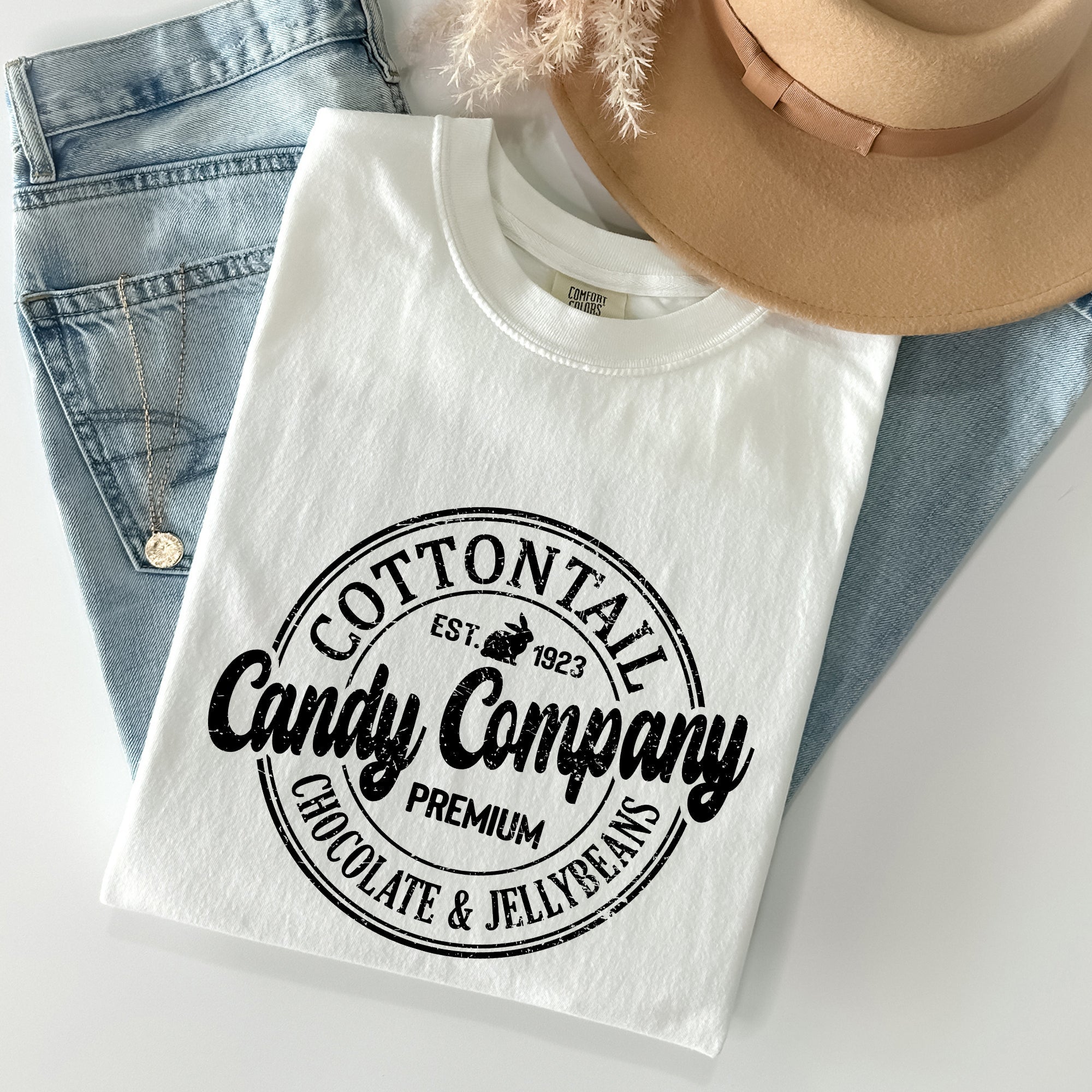 Cottontail Candy Company Retro Sign Easter Vintage Classic Artwork Comfort Colors Tee