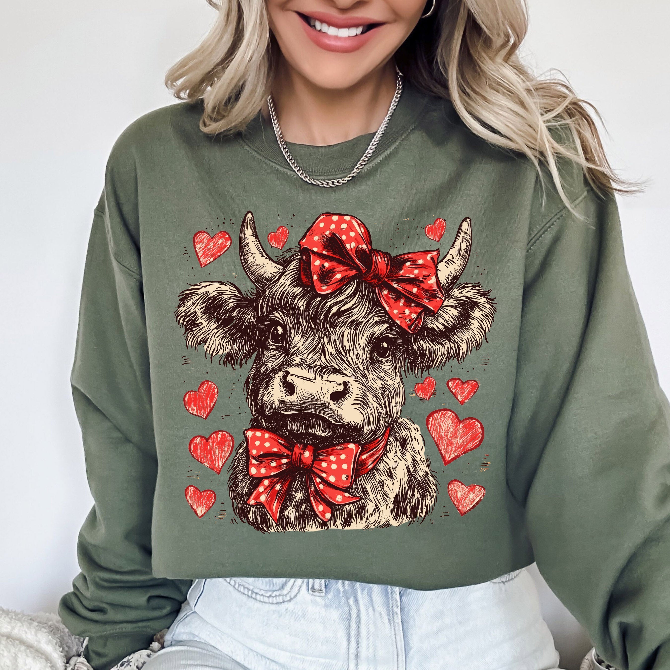 Highland Cow Western Hearts Country Valentine's Day Love Cozy Ranch Style Sweatshirt
