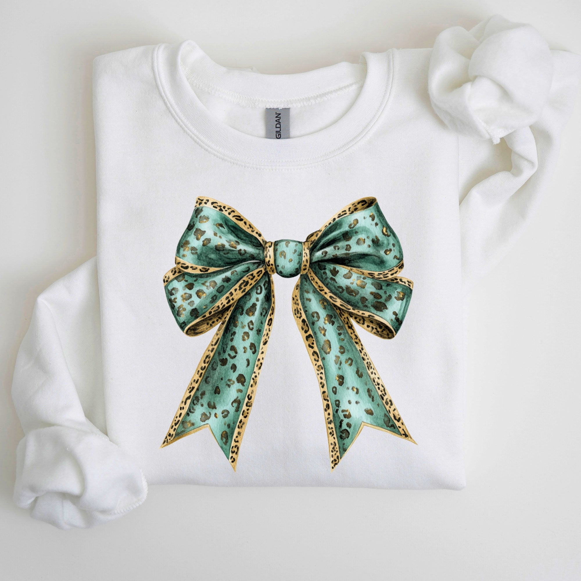 Leopard Bow Coquette Lucky Shamrock Irish Retro St Patrick's Day Graphic Sweatshirt