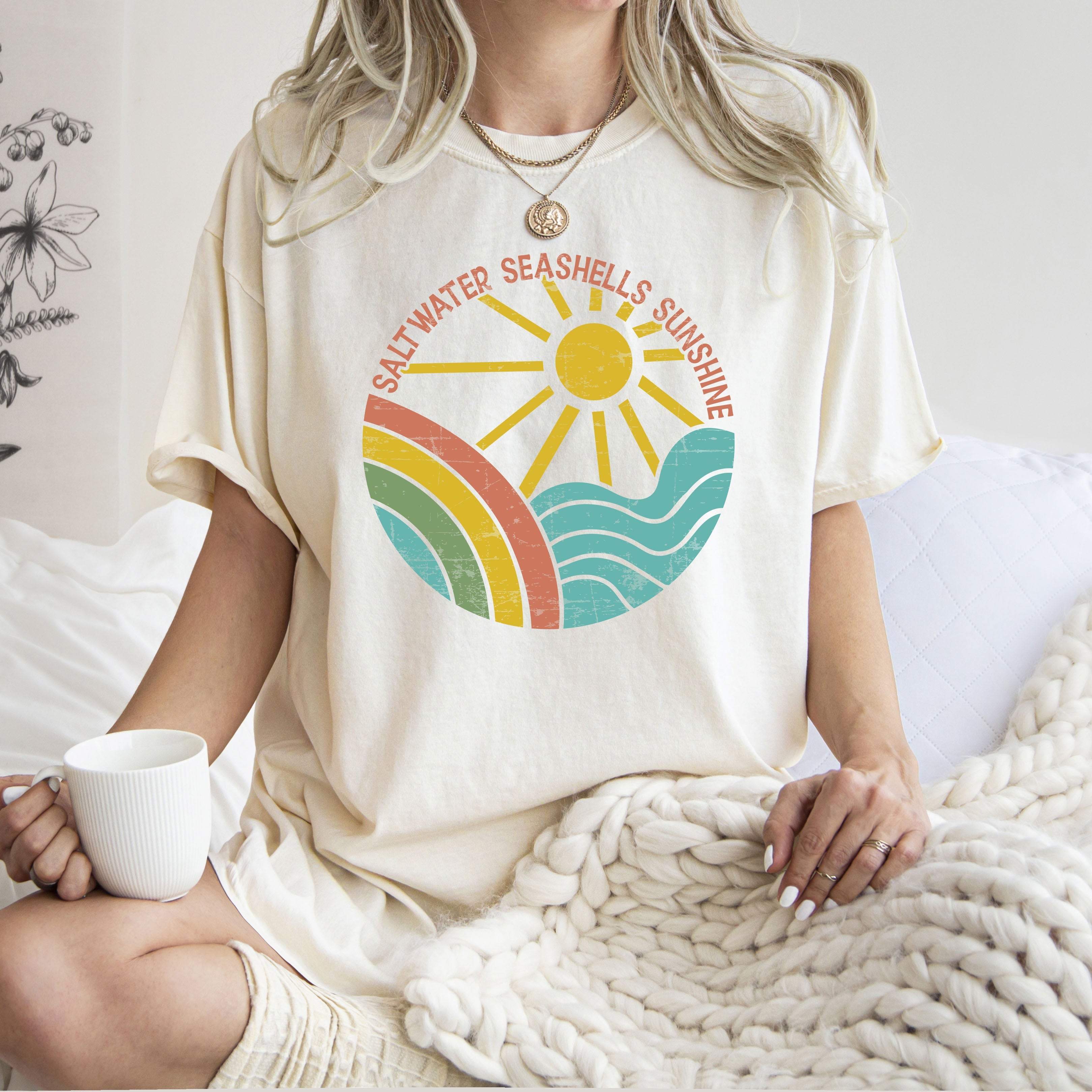 Vintage Sunshine Summer Lake Retro Lakeside Edition Beachside Memories Nostalgia Comfort Colors Tee