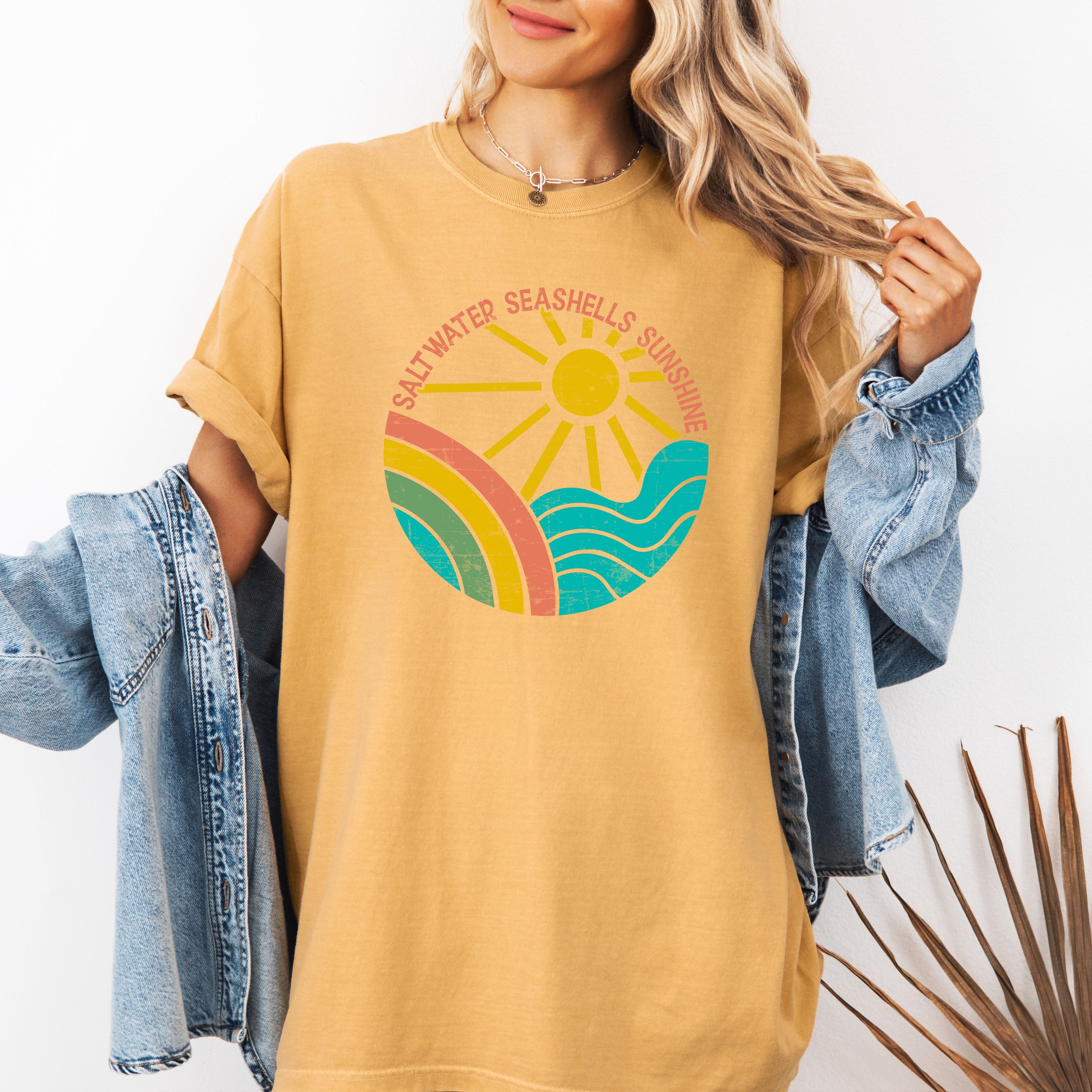 Vintage Sunshine Summer Lake Retro Lakeside Edition Beachside Memories Nostalgia Comfort Colors Tee