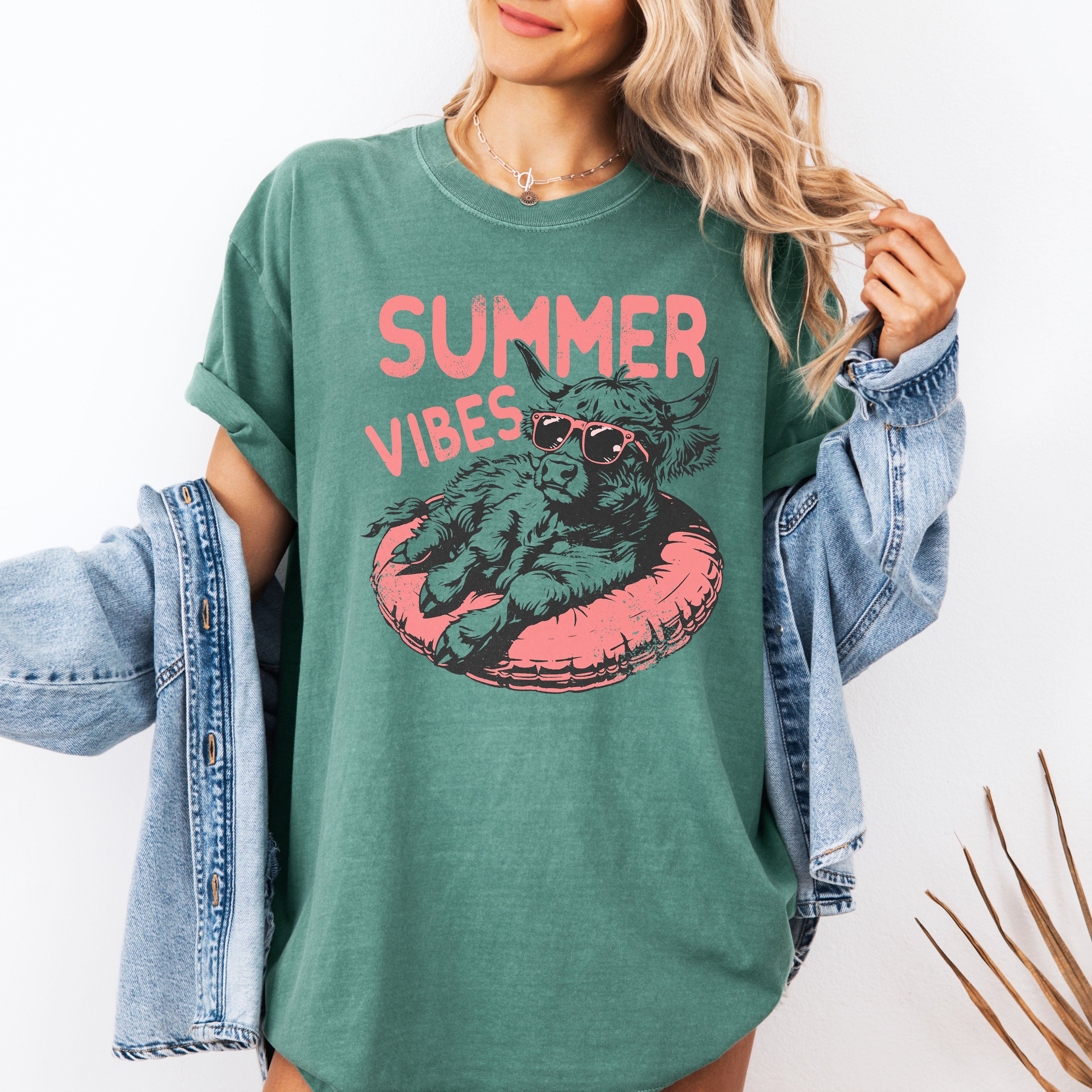 Summer Vibes Highland Cow Beach Farm Life Vintage Rustic Outdoor Theme Comfort Colors Tee