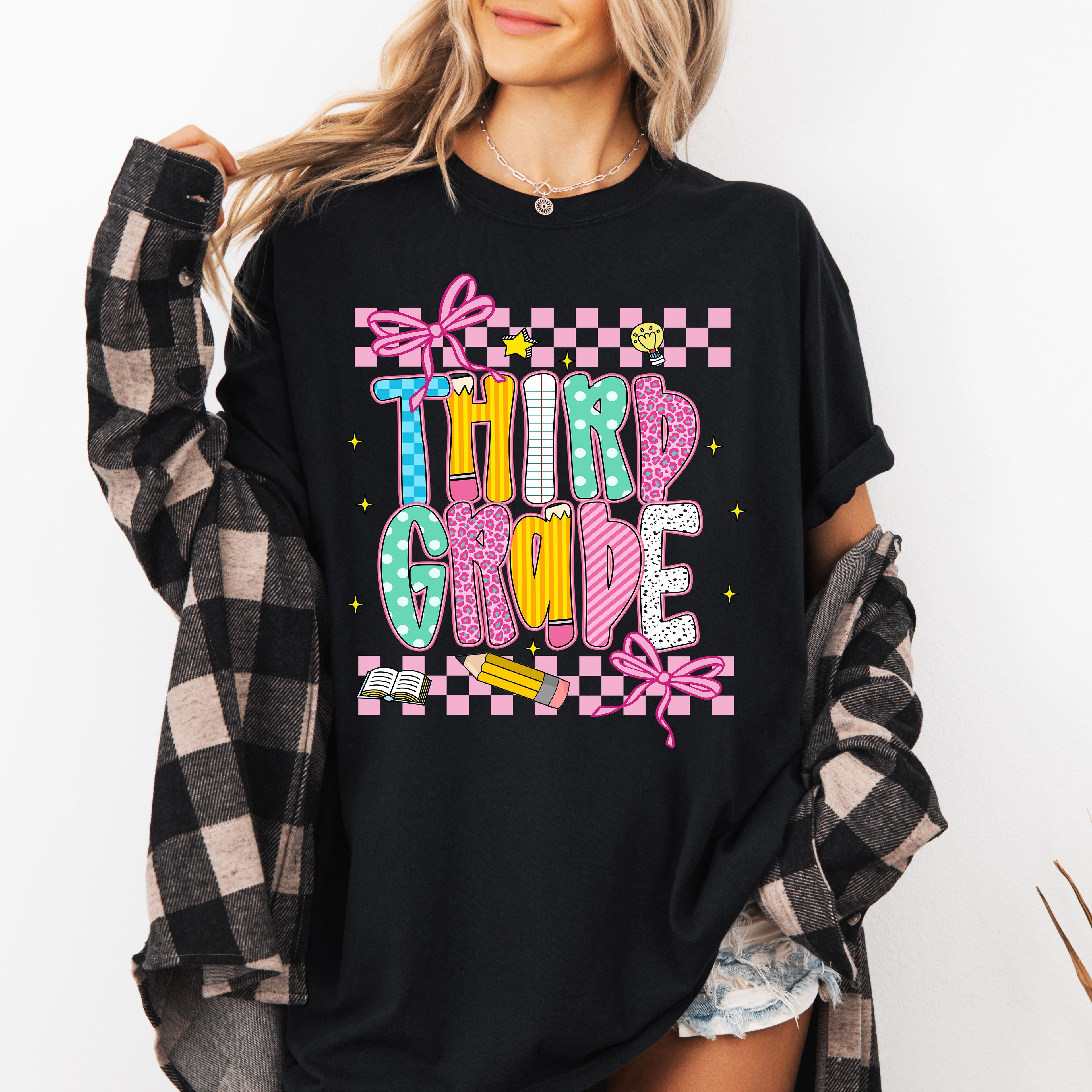 Third Grade Teacher Back to School Checkered Bow First Day of School Comfort Colors Tee
