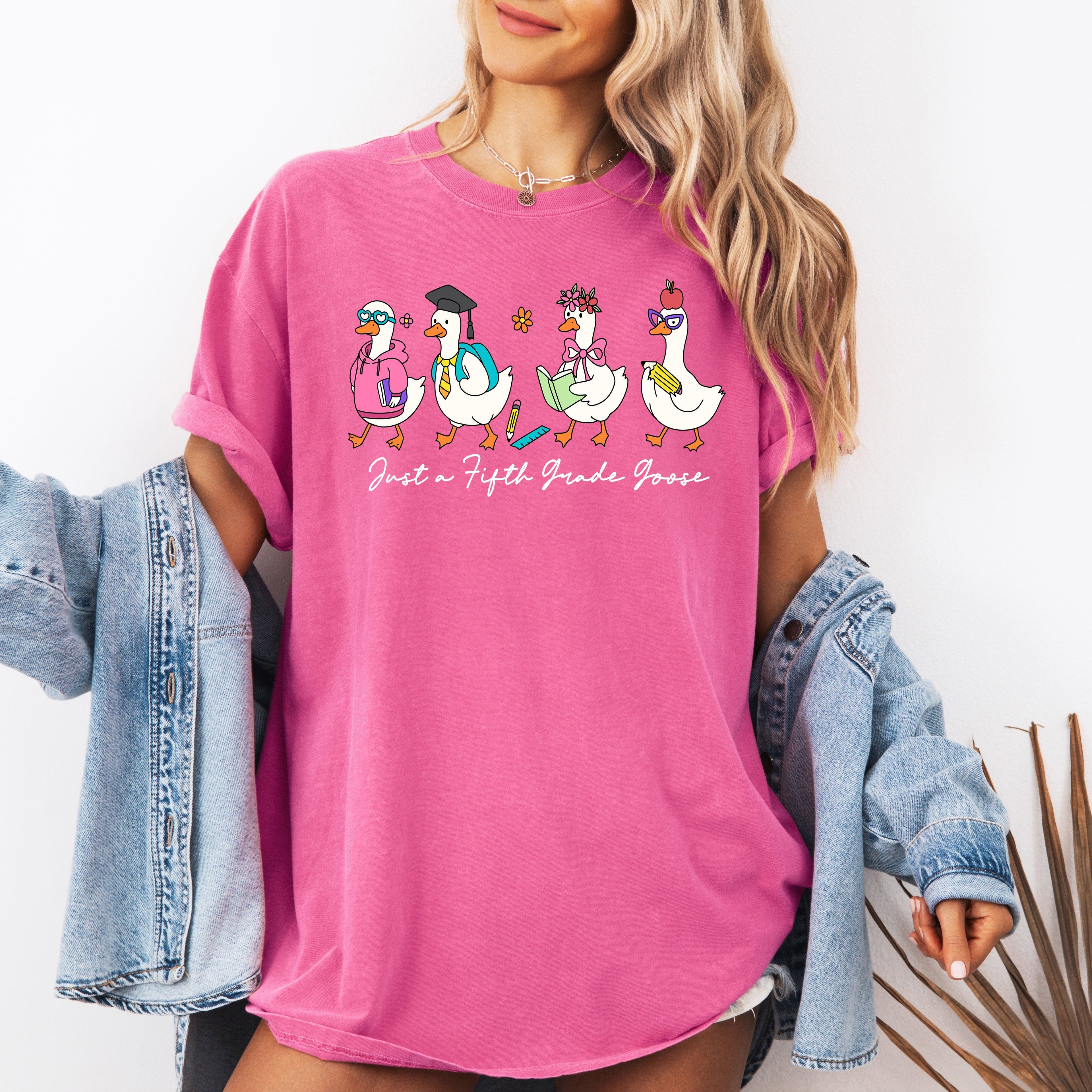 Just A Fifth Grade Goose Back To School Bow Teacher Appreciation Comfort Colors Tee