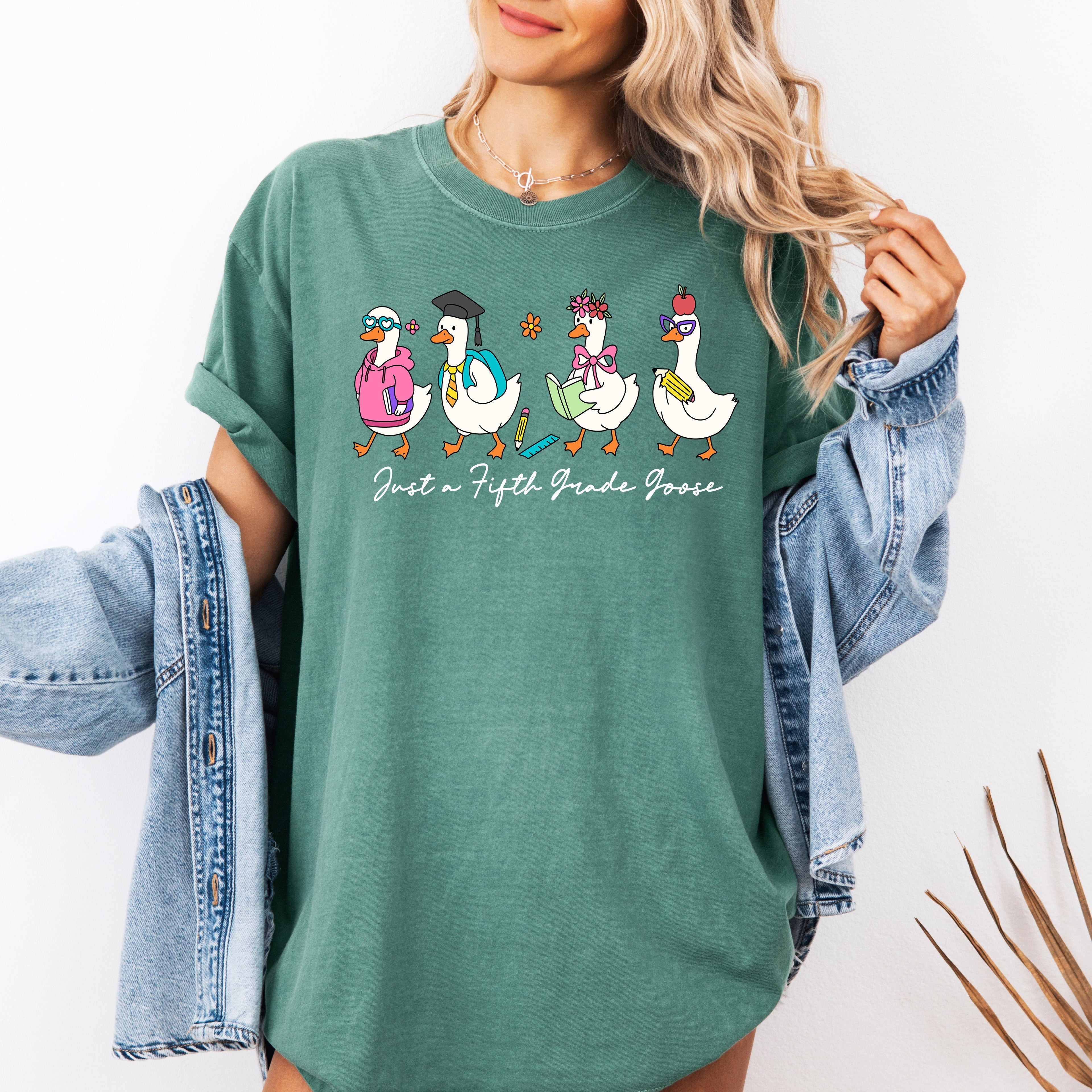 Just A Fifth Grade Goose Back To School Bow Teacher Appreciation Comfort Colors Tee