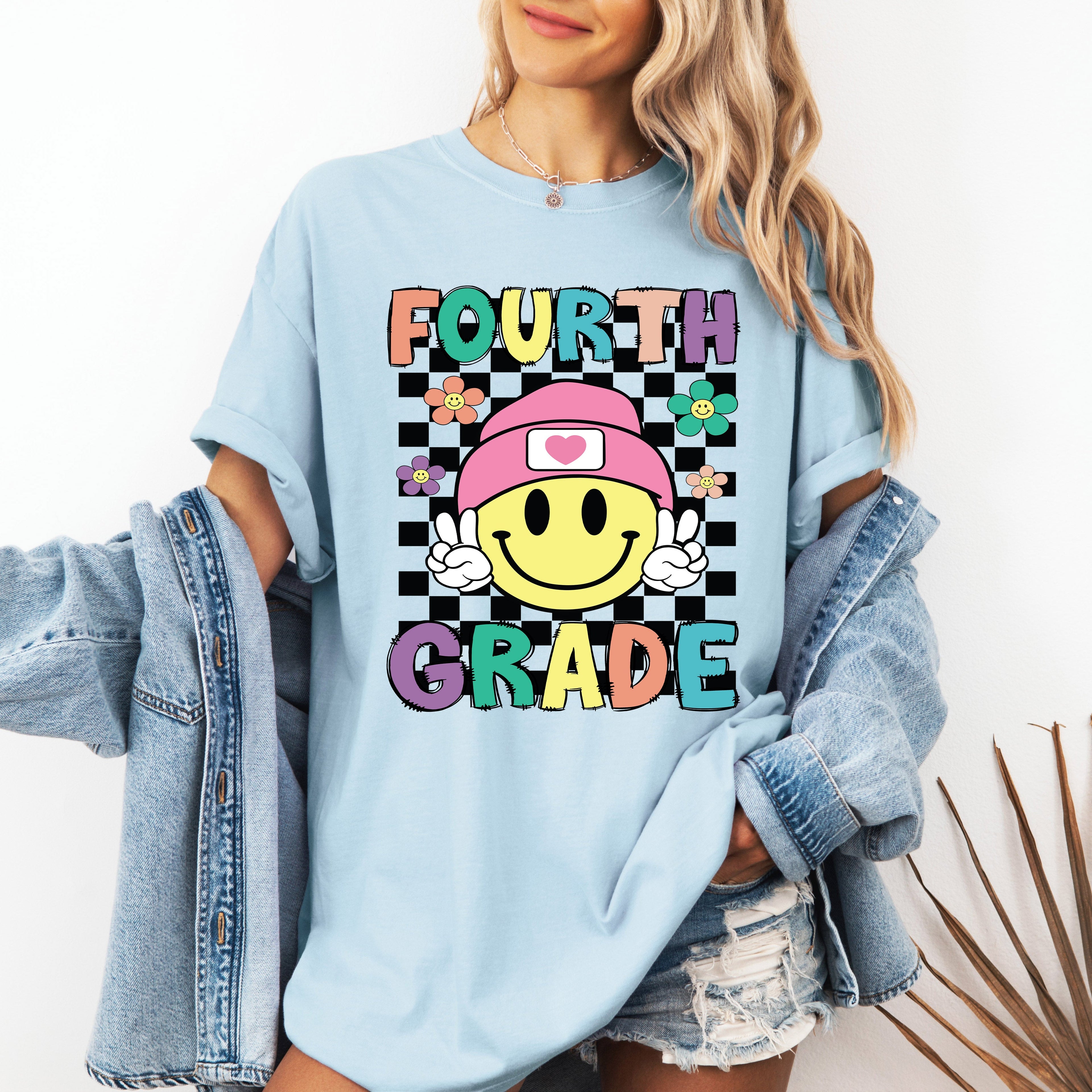 Fourth Grade Smiley Face Teacher Back To School First Day Teacher Appreciation Comfort Colors Tee