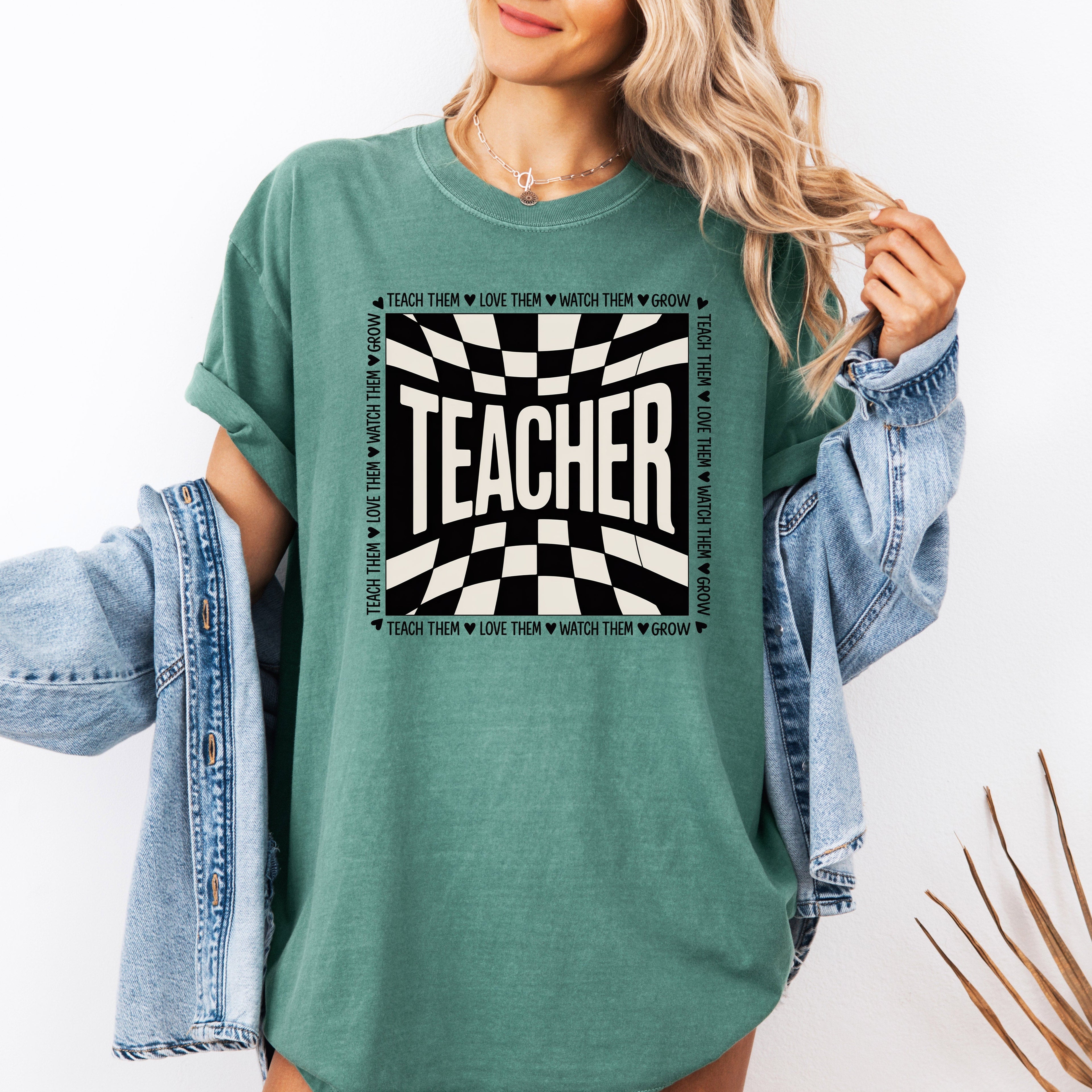 Teacher Checkered Back To School First Day Of School Cute Teacher Appreciation Comfort Colors Tee