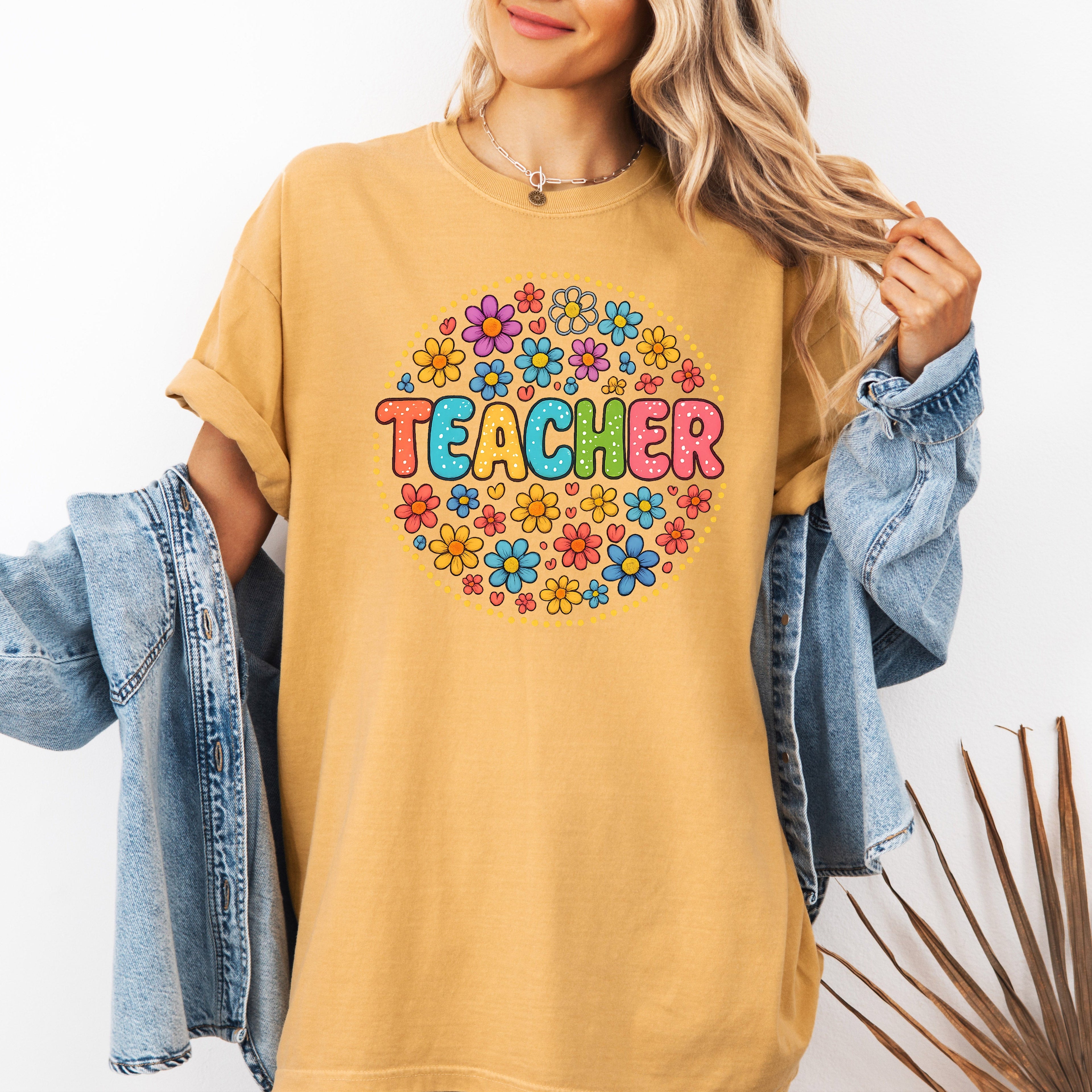 Teacher Floral Retro Back To School First Day Of School Teacher Appreciation Coquette Comfort Colors Tee