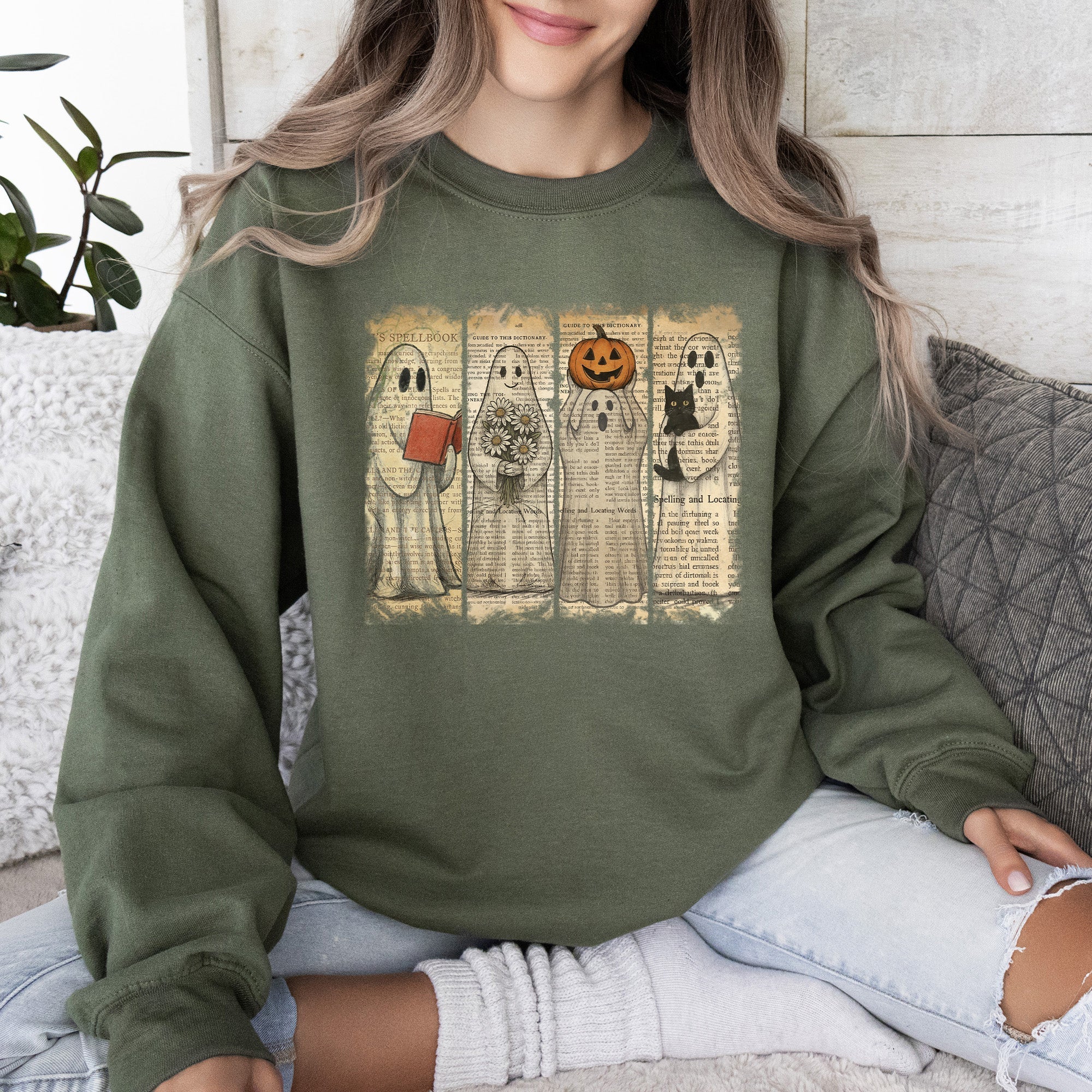 Vintage Newspaper Ghost Halloween Book Cat Western Pumpkin Retro Spooky Costume Fall Graphic Sweatshirt