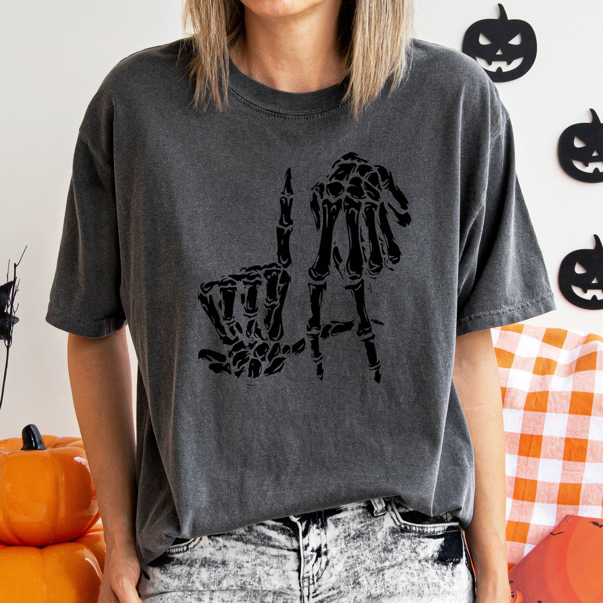 Skeleton Retro Halloween Vintage Skeleton Graphic Illustration Comfort Colors Tee