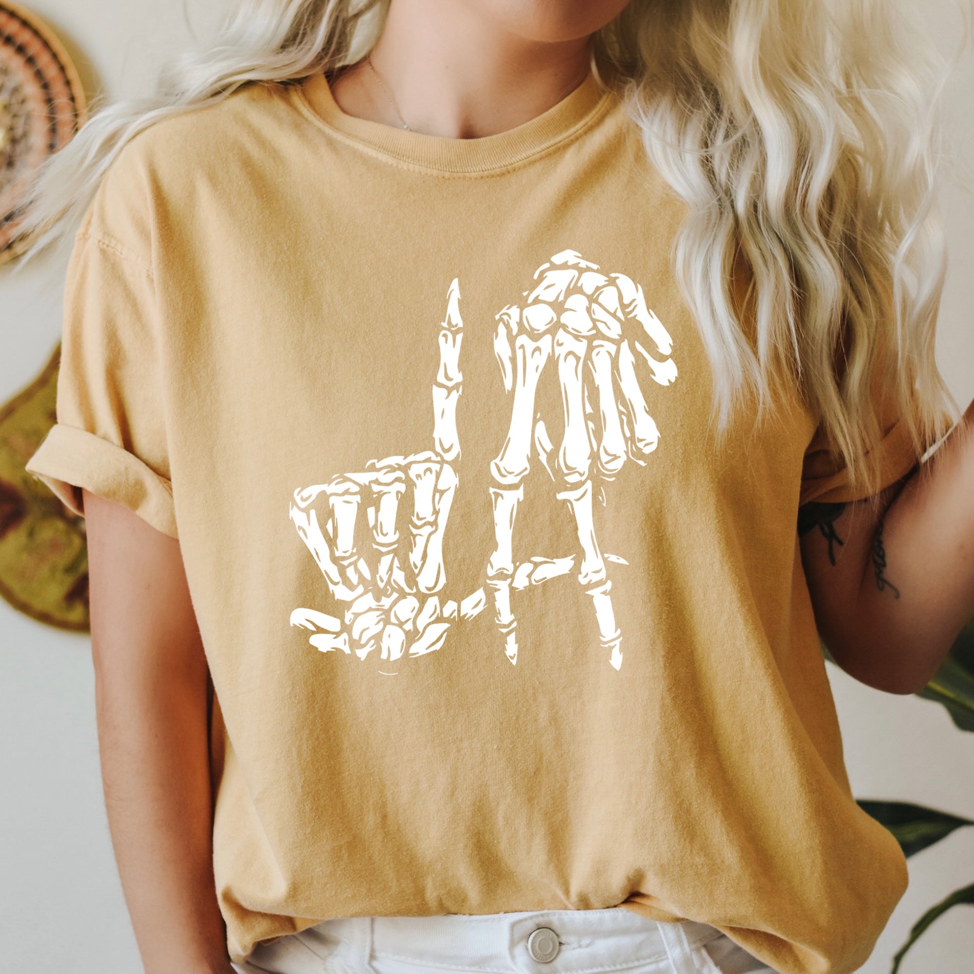 Skeleton Retro Halloween Vintage Skull Parade Artwork The Midnight Edition Comfort Colors Tee