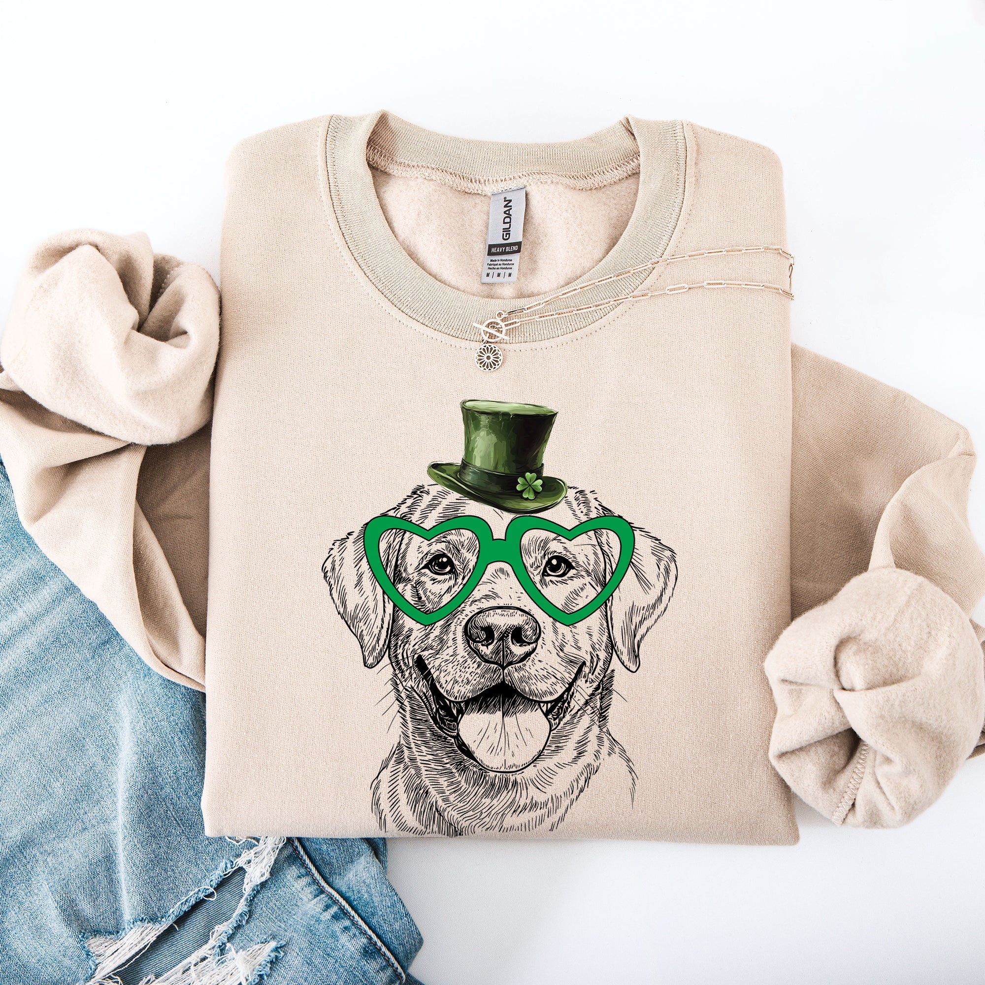 Labrador Retriever Adorable Dog St Patrick's Day Lucky Irish Celebration Sweatshirt