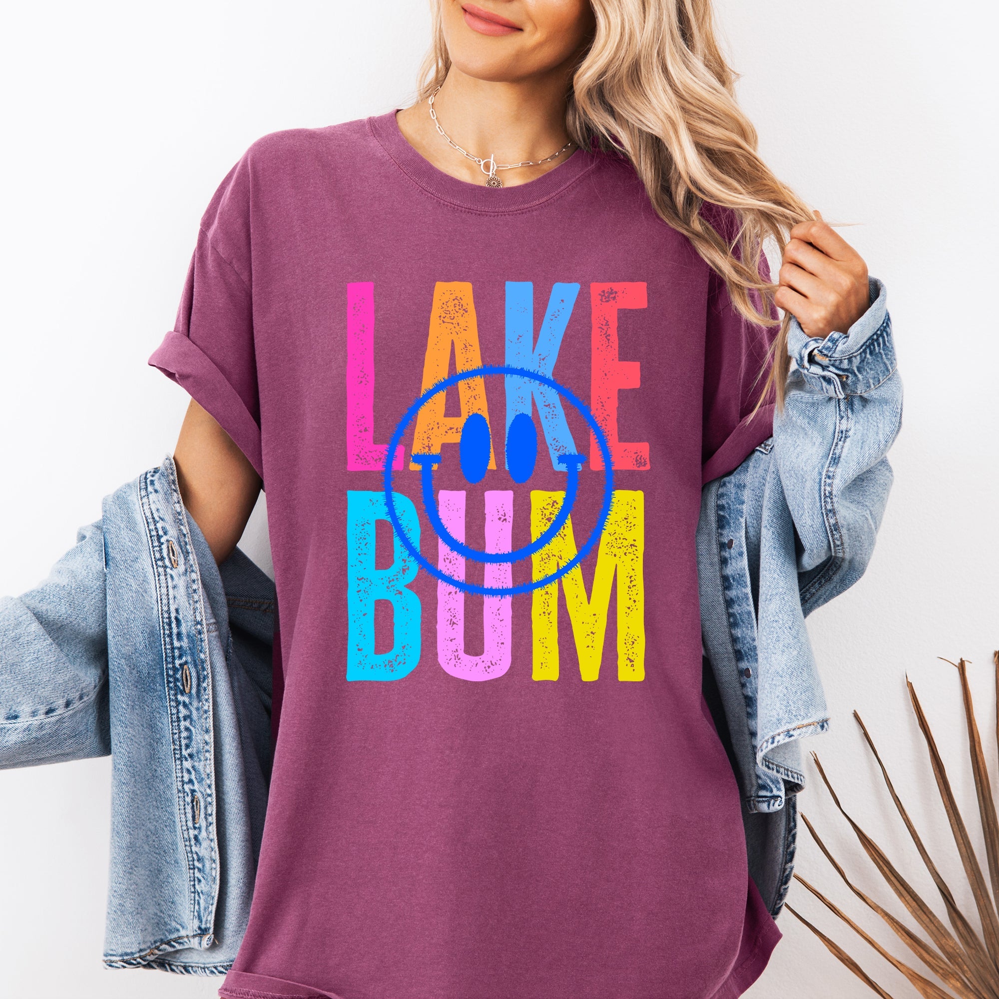 Lake Bum Summer Lake Life Retro Vintage Vibes By The Waterside Sunlit Memories Comfort Colors Tee