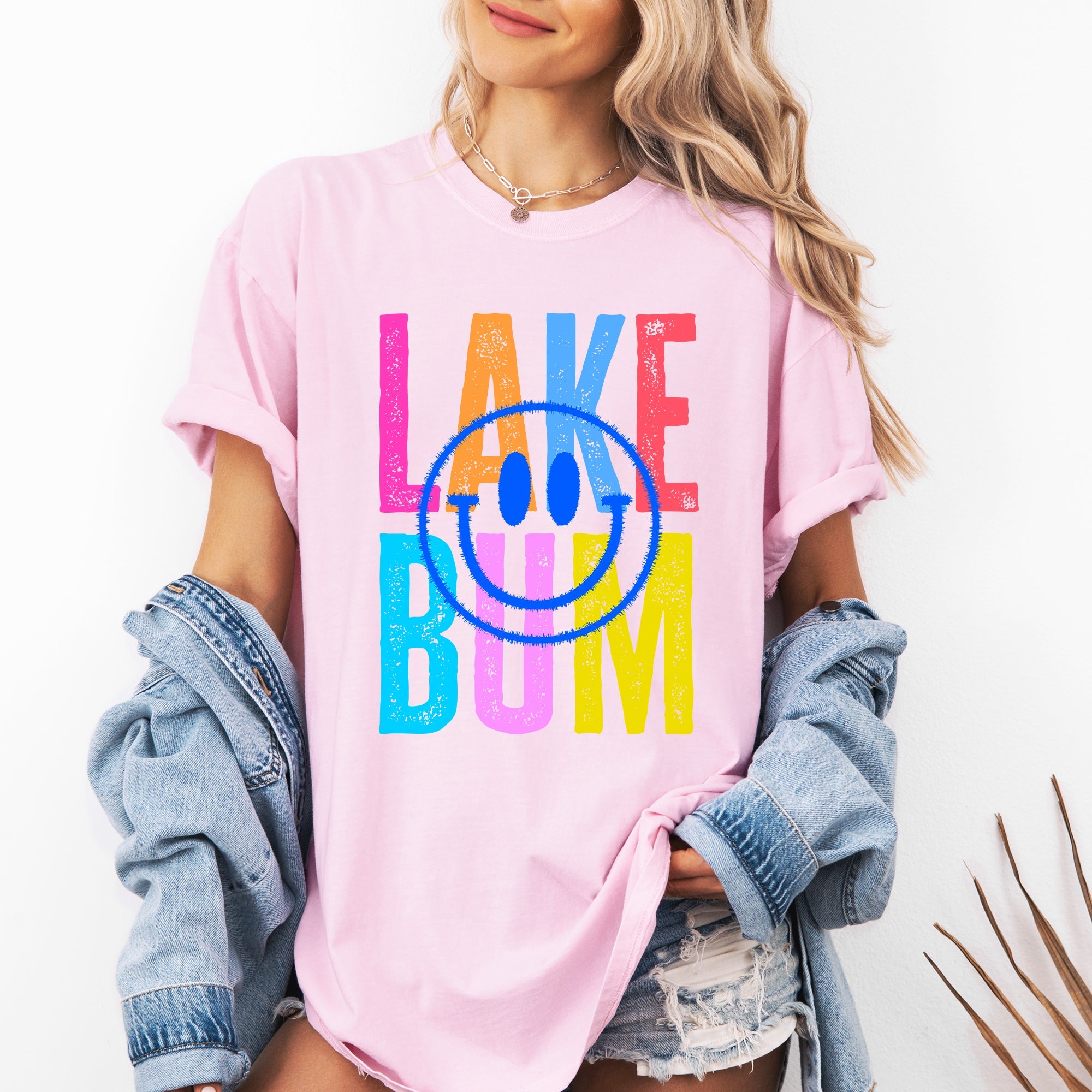 Lake Bum Summer Lake Life Retro Vintage Vibes By The Waterside Sunlit Memories Comfort Colors Tee