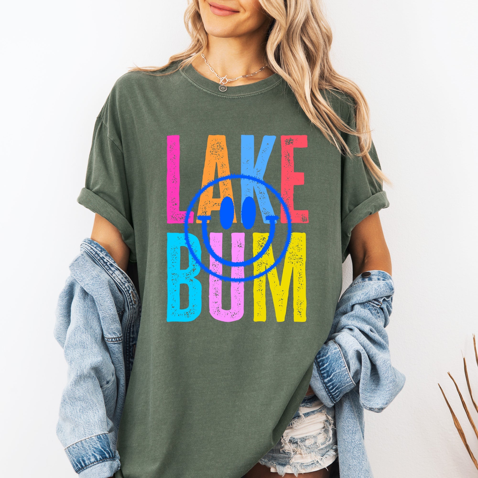Lake Bum Summer Lake Life Retro Vintage Vibes By The Waterside Sunlit Memories Comfort Colors Tee