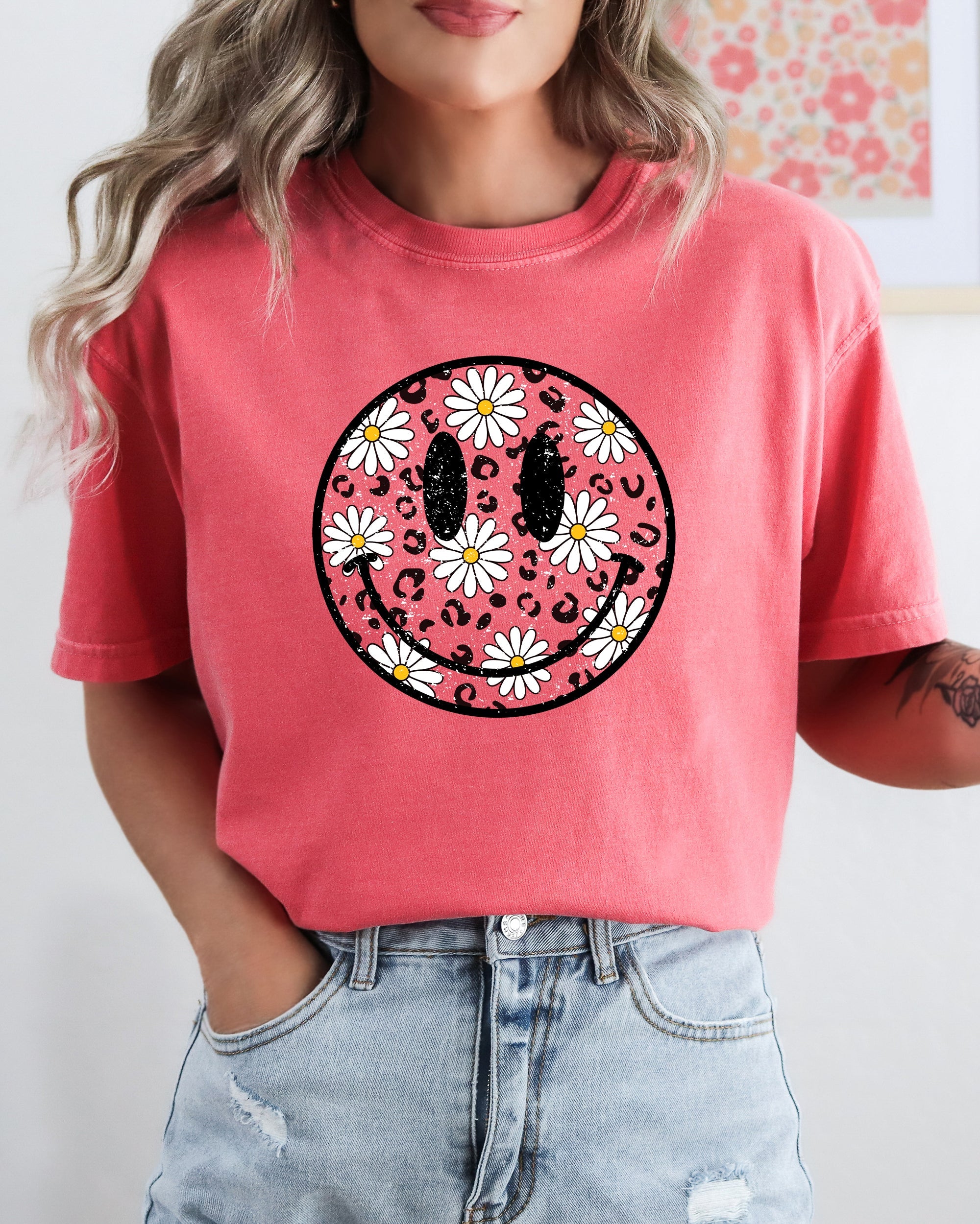 Retro Smiley Daisies Happy Vintage Floral Patchwork Print Inspired By Classic 70s Sunshine Mood Comfort Colors Tee