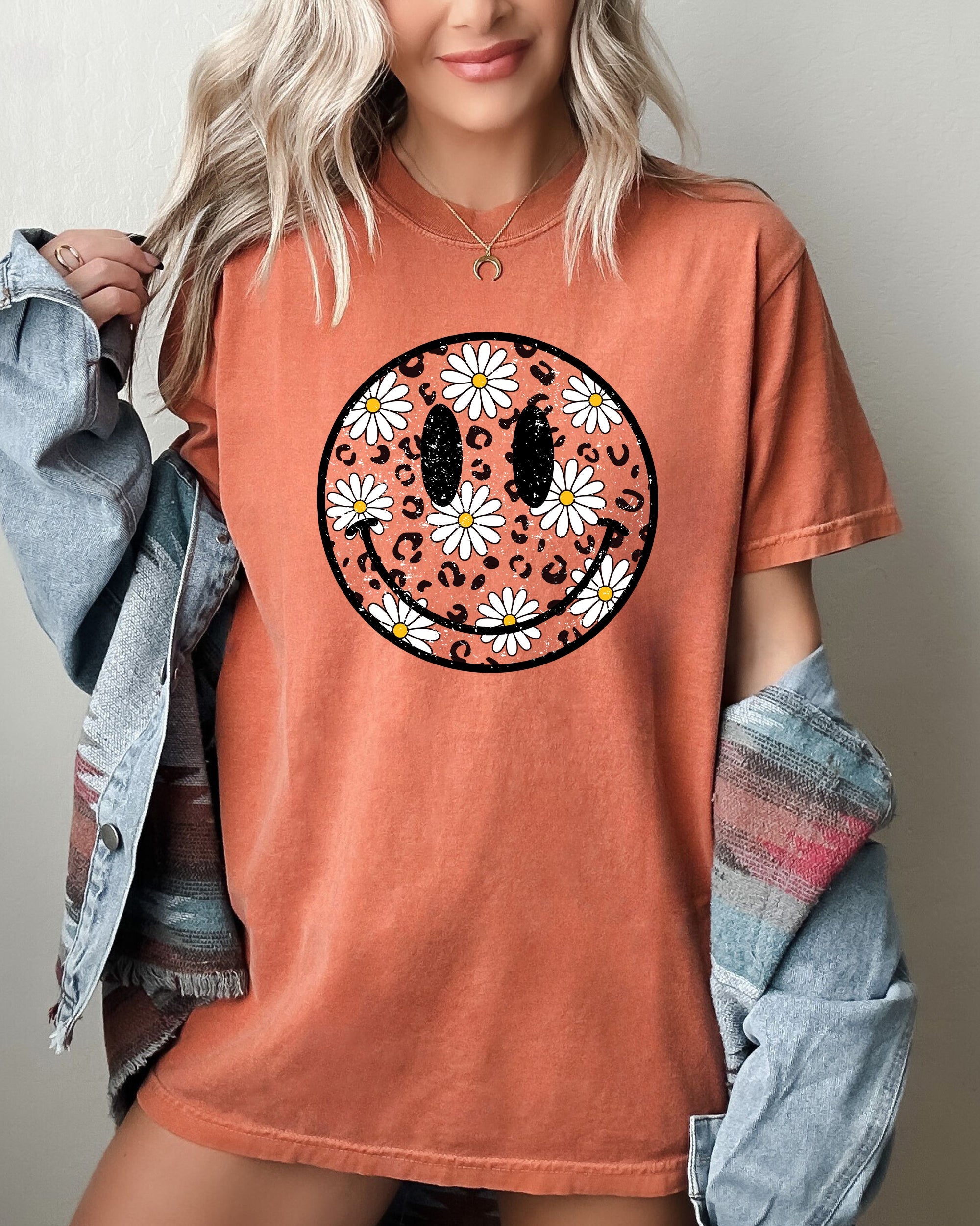 Retro Smiley Daisies Happy Vintage Floral Patchwork Print Inspired By Classic 70s Sunshine Mood Comfort Colors Tee