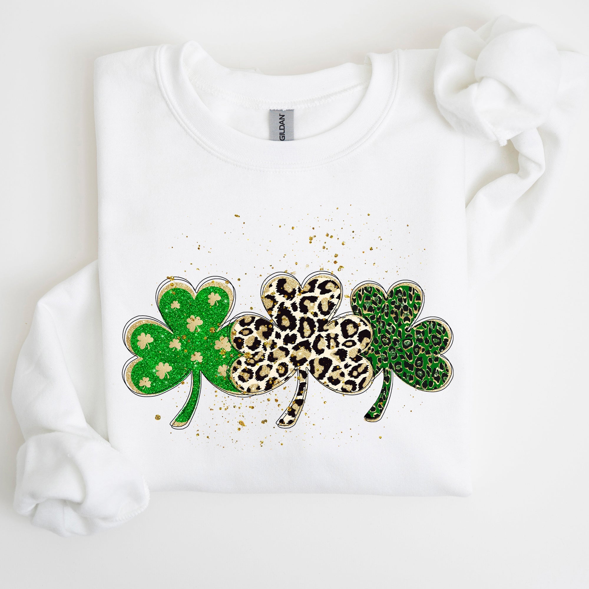 Leopard Print Shamrocks St Patrick's Day Festive Pattern Celebration For Luck Sweatshirt