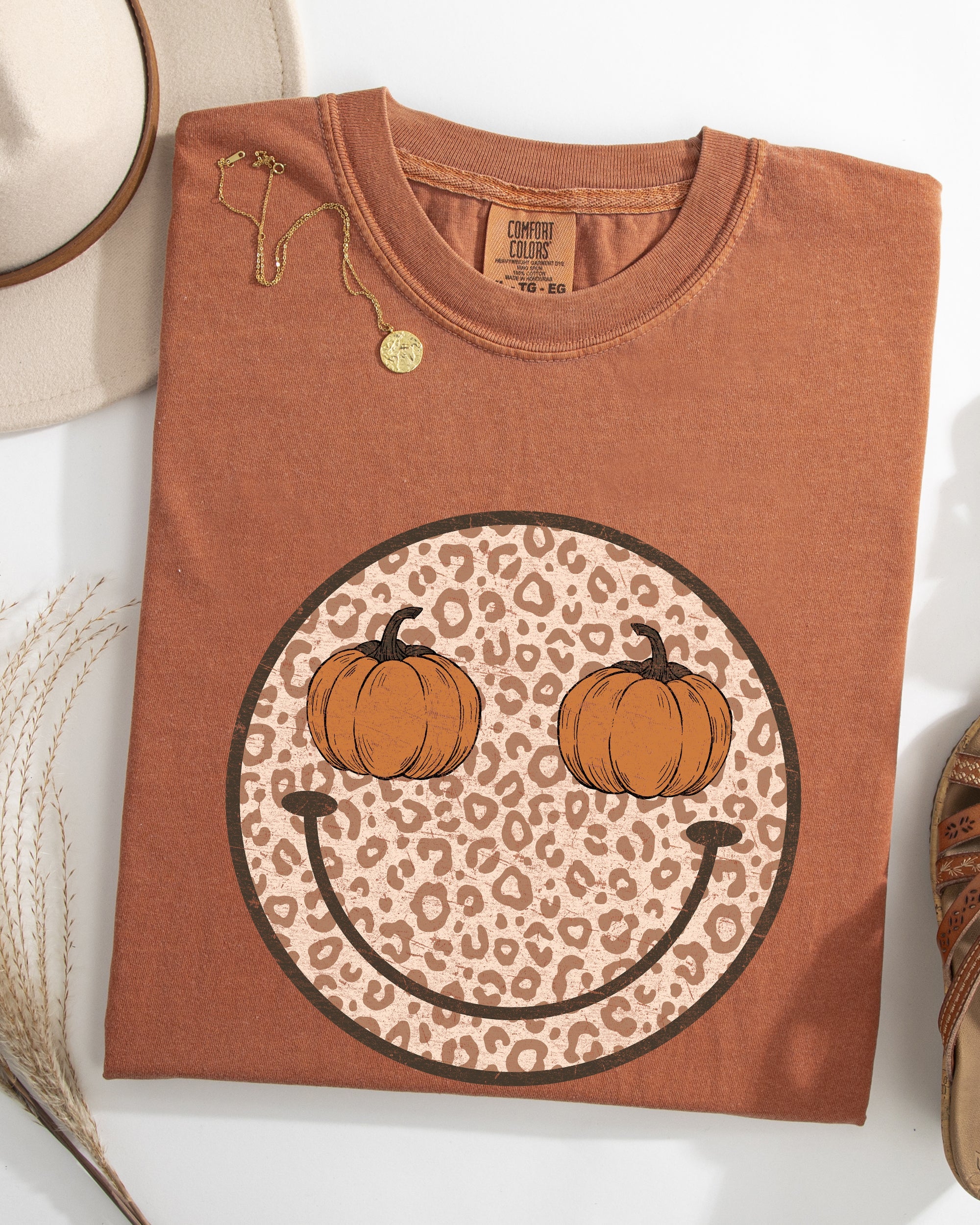 Leopard Print Smiley Halloween Pumpkin Retro Fall Autumn Shirt Comfort Colors Tee