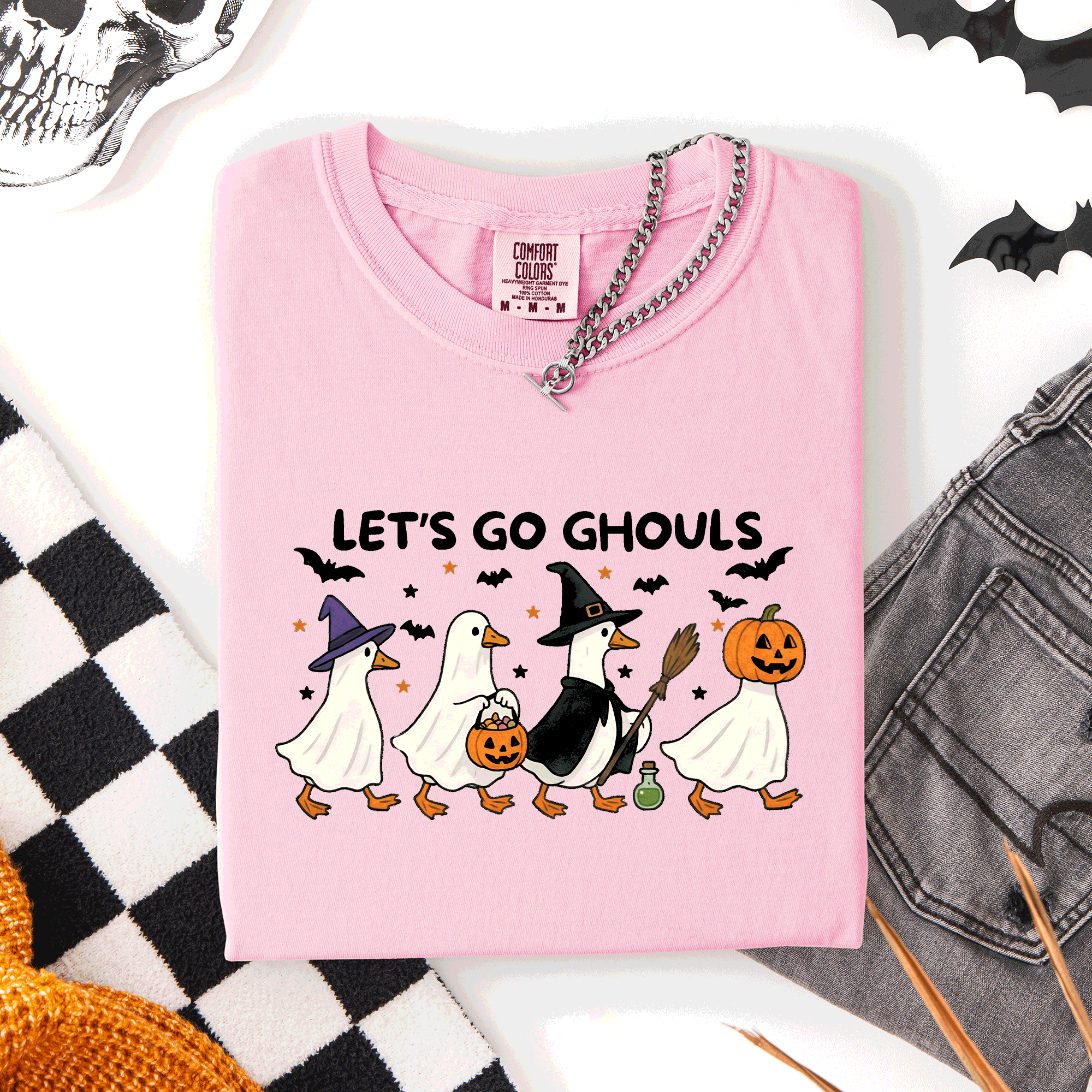 Let's Go Ghouls Funny Geese Goose Halloween Witch Spooky Season Comfort Colors Tee