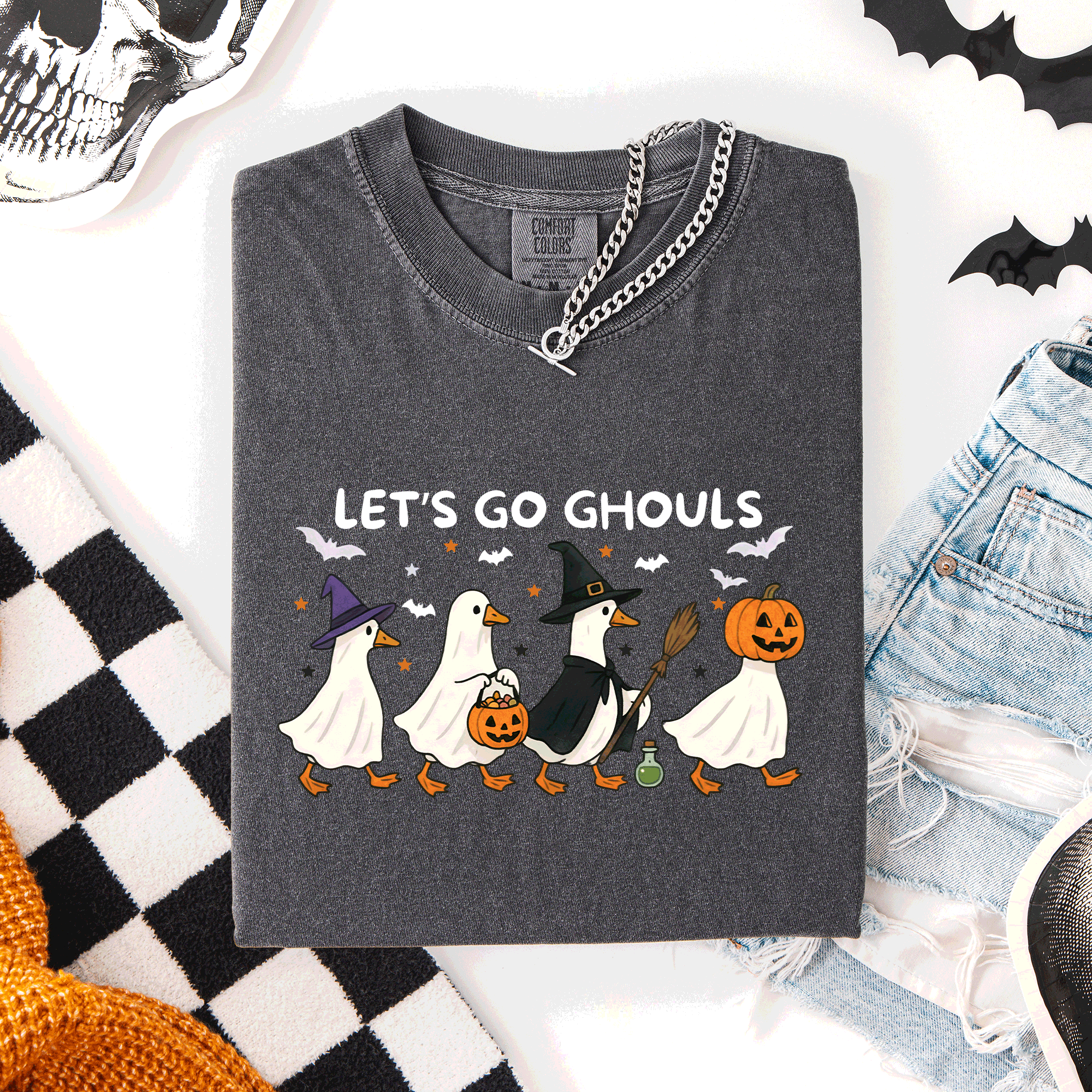 Let's Go Ghouls Funny Geese Goose Halloween Witch Spooky Season Comfort Colors Tee