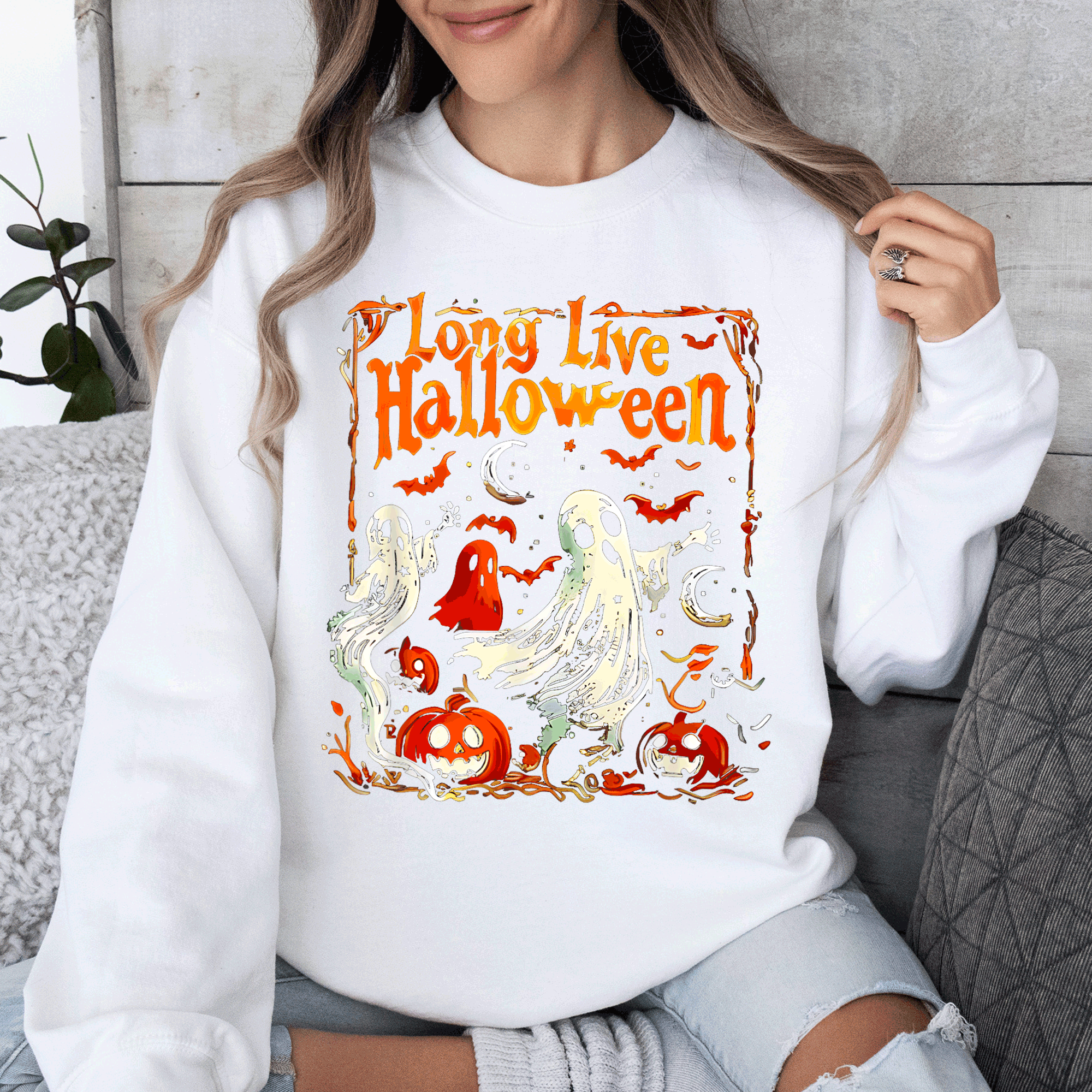 Long Live Halloween Pumpkin Classic Vintage Ghosts Spooky Season Limited Edition Sweatshirt