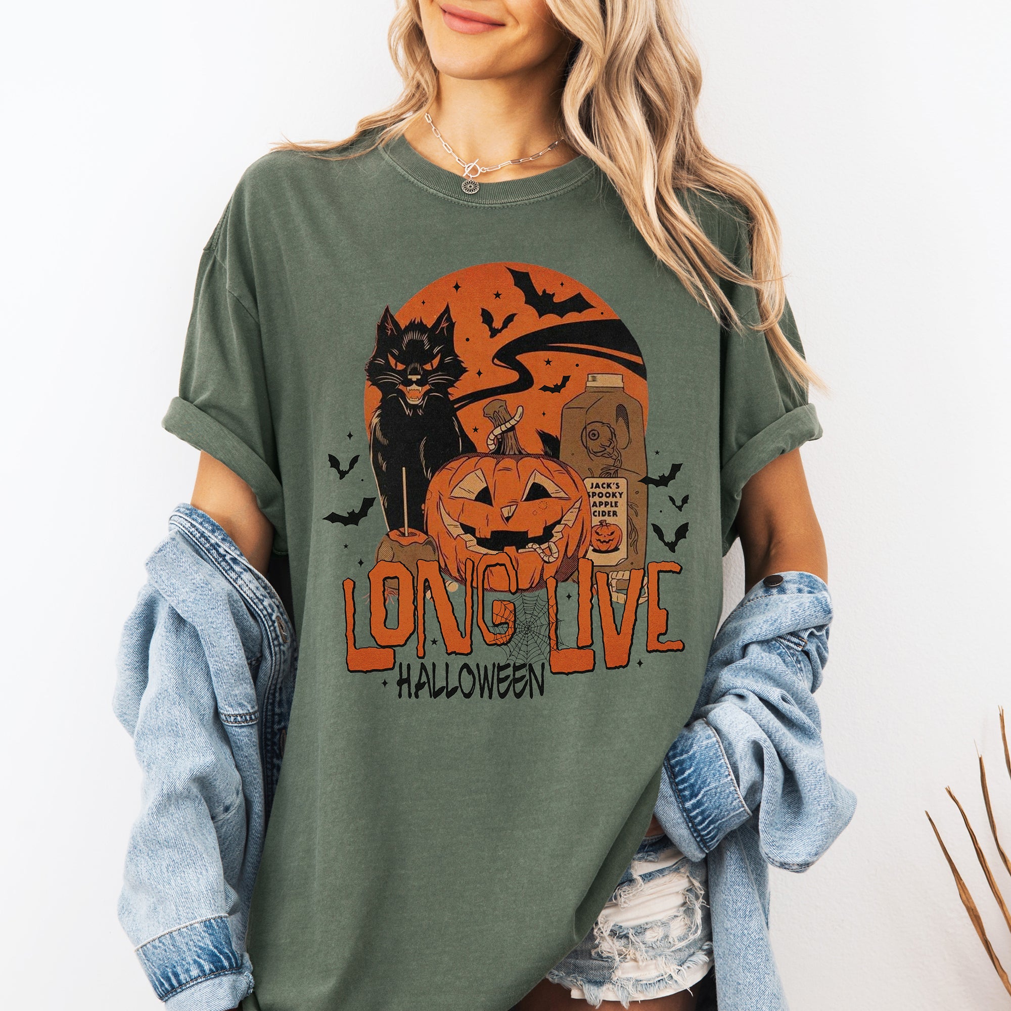 Long Live Halloween Retro Classic Vintage Spooky Night Celebration Comfort Colors Tee