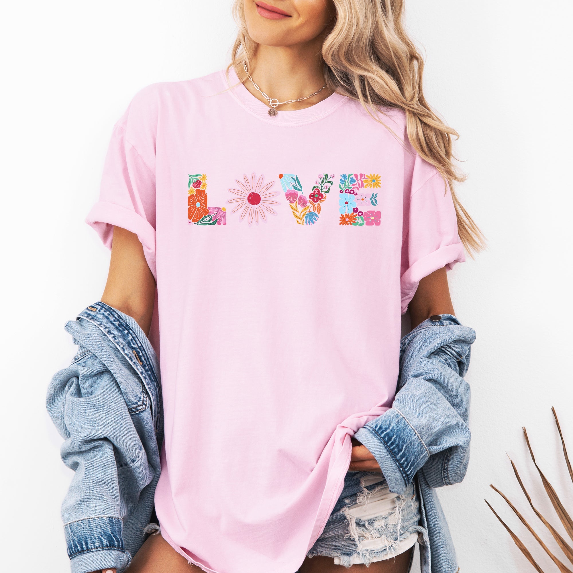 Love Retro Distressed Floral Flowers Vintage Garden Script Typeface Graphic Comfort Colors Tee