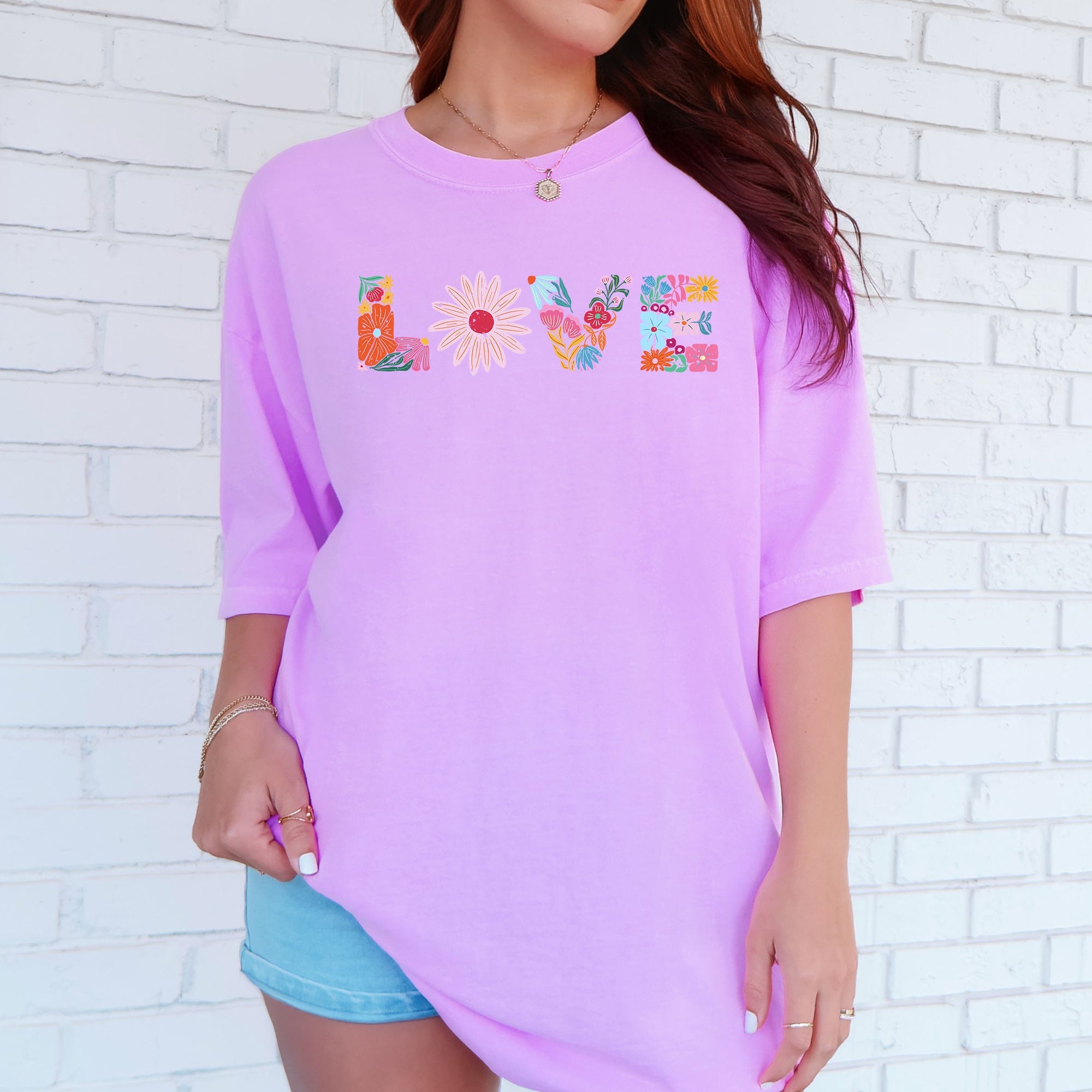 Love Retro Distressed Floral Flowers Vintage Garden Script Typeface Graphic Comfort Colors Tee