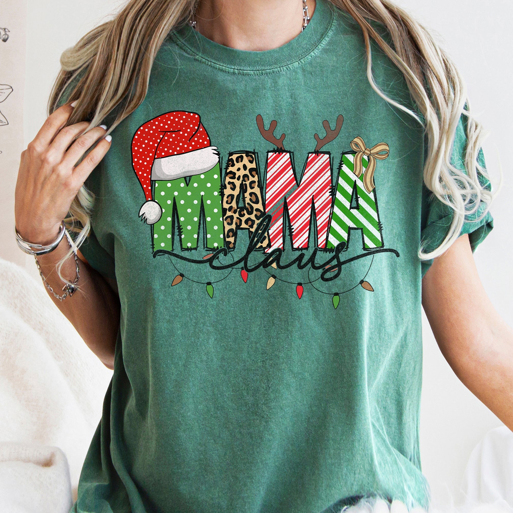 Mama Claus Santa Plaid Leopard Print Christmas Festive Pattern Comfort Colors Tee