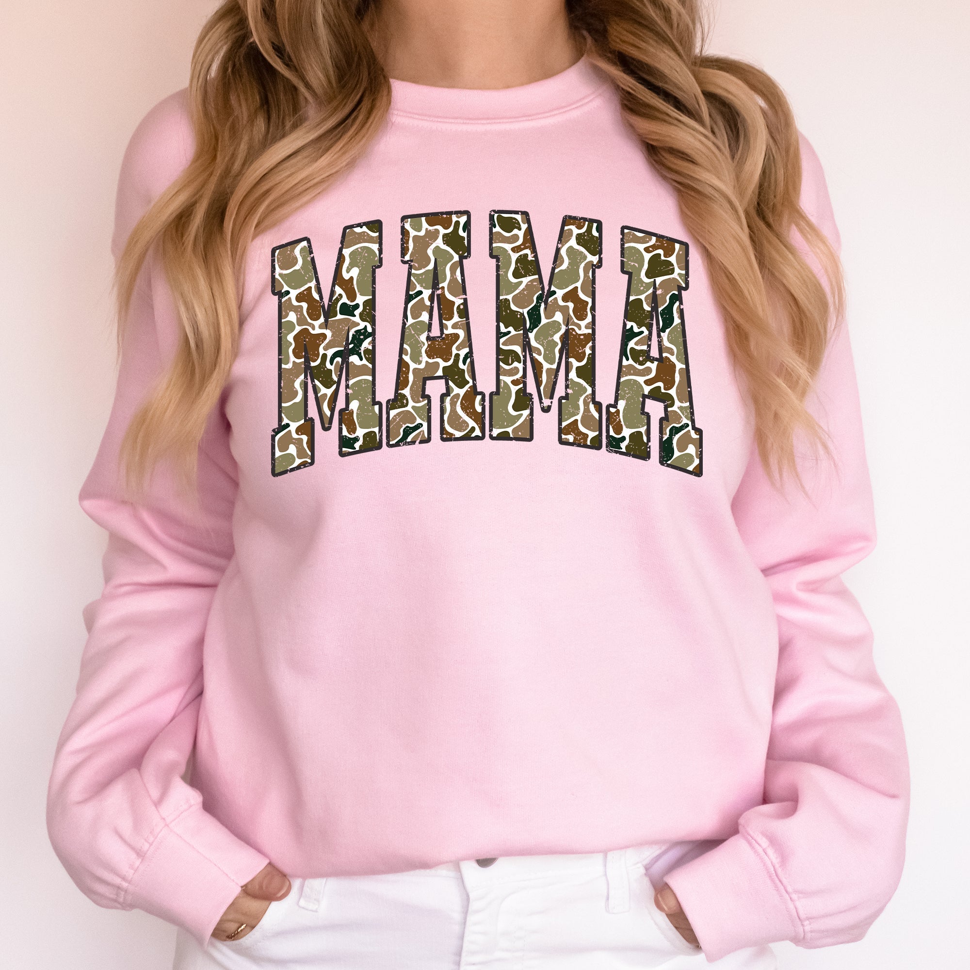 Mama Camo Camouflage Hunting Retro Mother's Day Outdoor Heritage Classic Logo Sweatshirt
