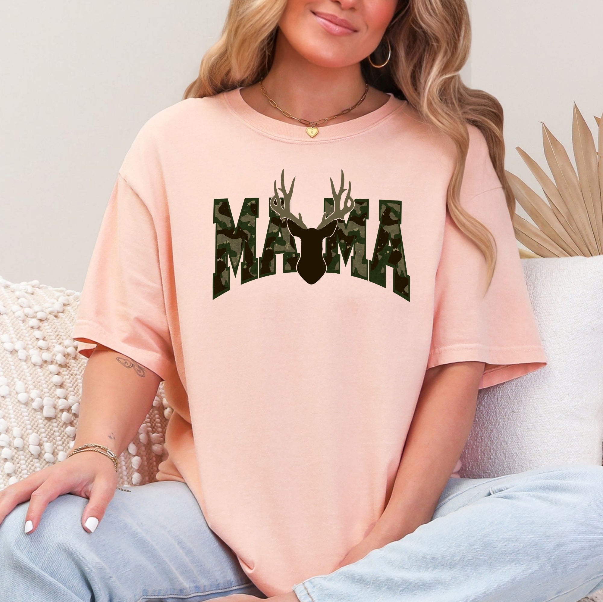Mama Camo Deer Hunting Retro Mother's Day Outdoorsman Theme Vintage Comfort Colors Tee