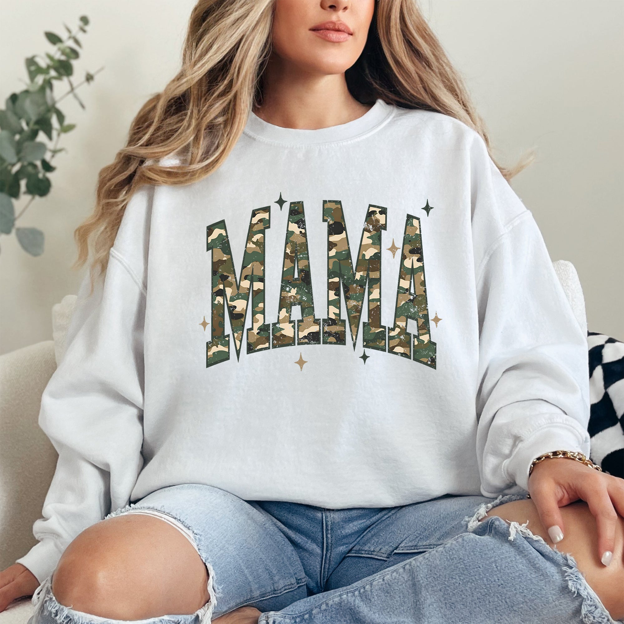 Mama Camo Stars Camouflage Hunting Retro Outdoor Mother's Day Edition Sweatshirt