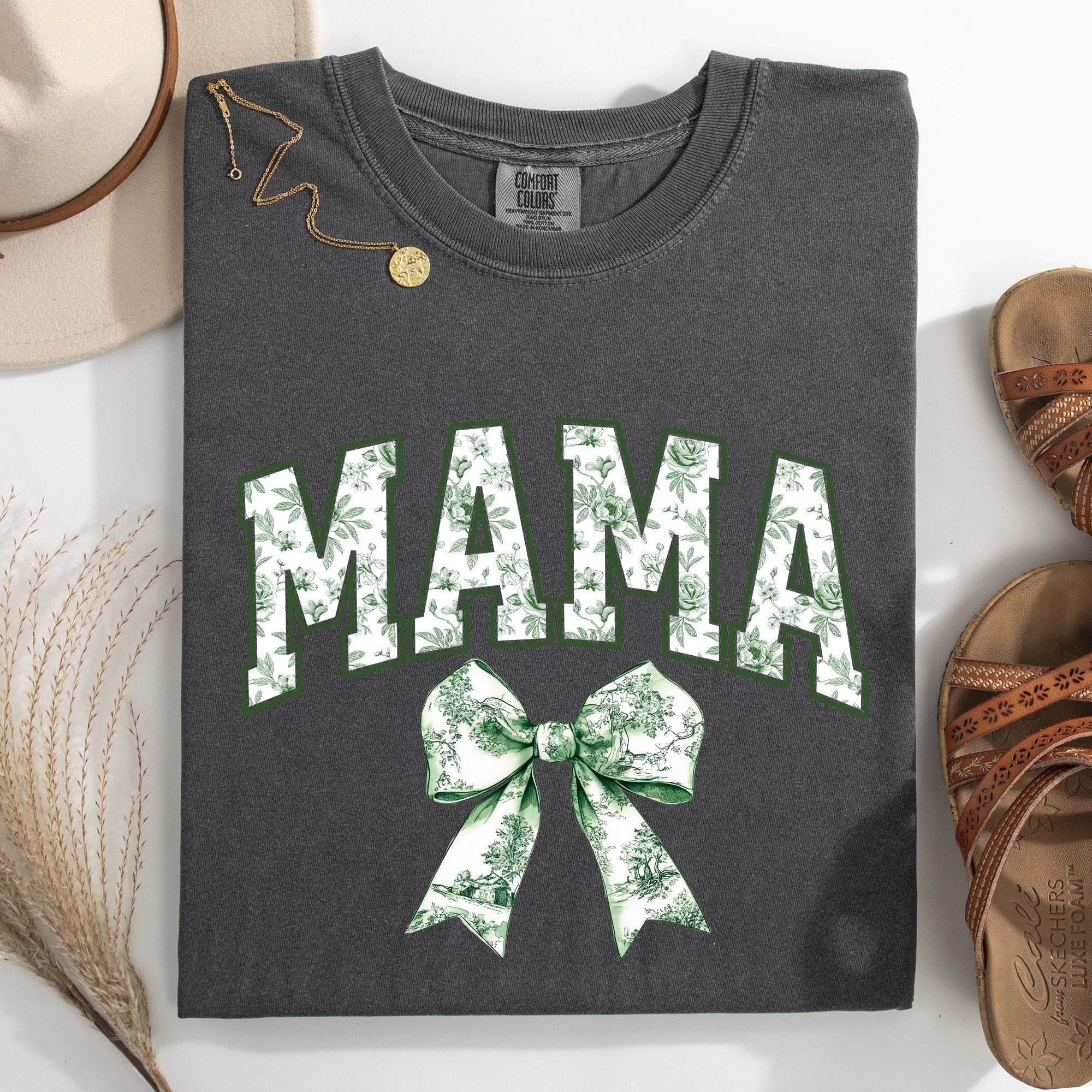 Mama Chinoiserie Coquette Bow Ribbon St Patrick's Day Shamrock Clover Lucky Leprechaun Comfort Colors Tee