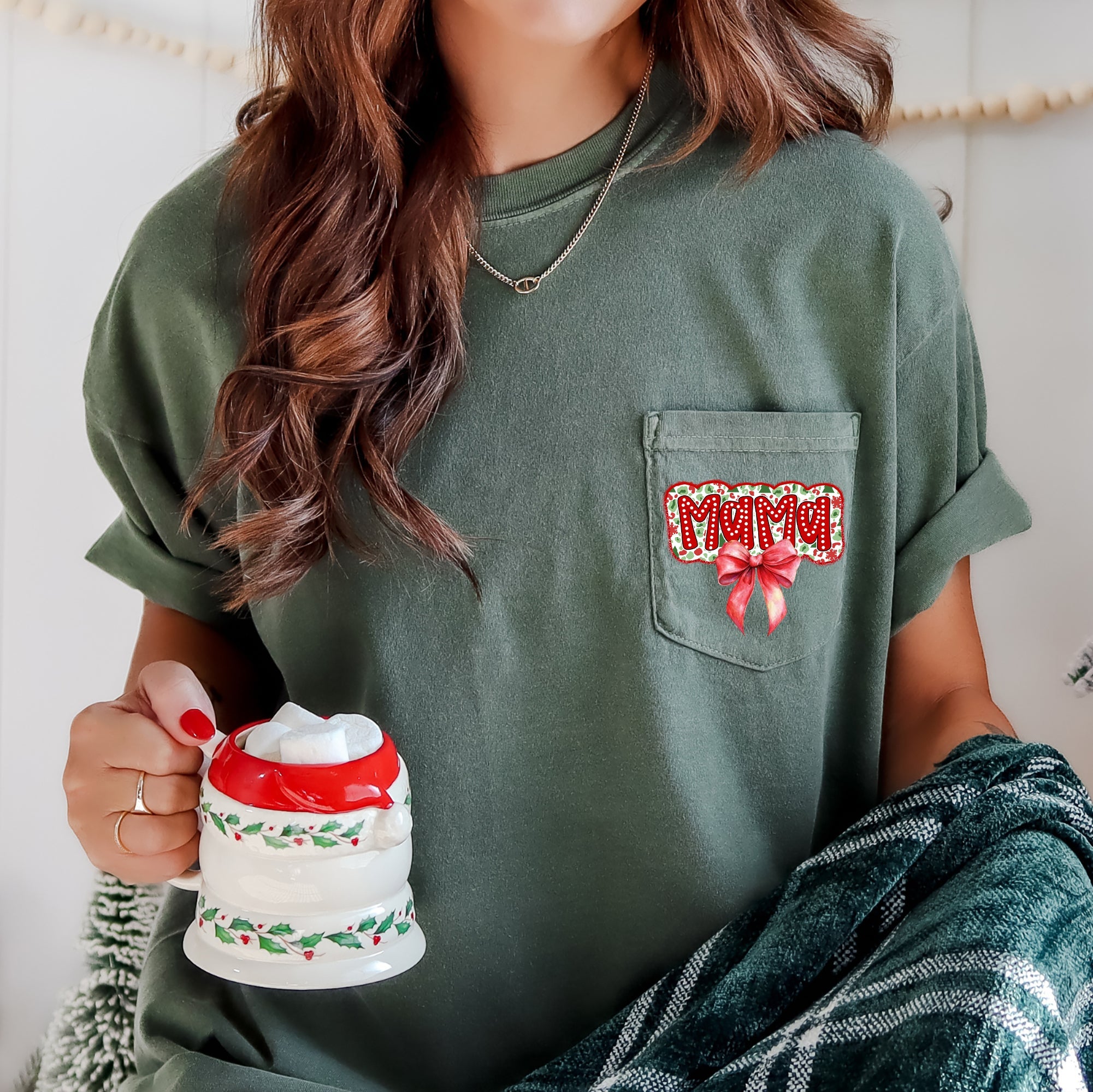 Mama Christmas Bow Retro Pocket Santa Winter Vintage Holiday Pocket Tee Comfort Colors Tee