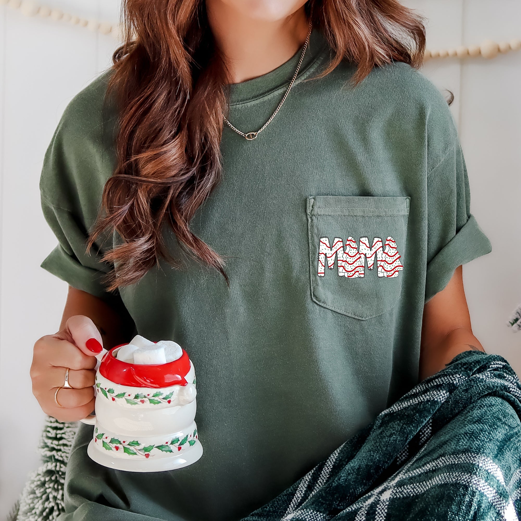 Mama Christmas Cake Santa Pocket Vintage Inspired Cozy Holiday Nostalgic Hand-Drawn Style Illustration Comfort Colors Tee