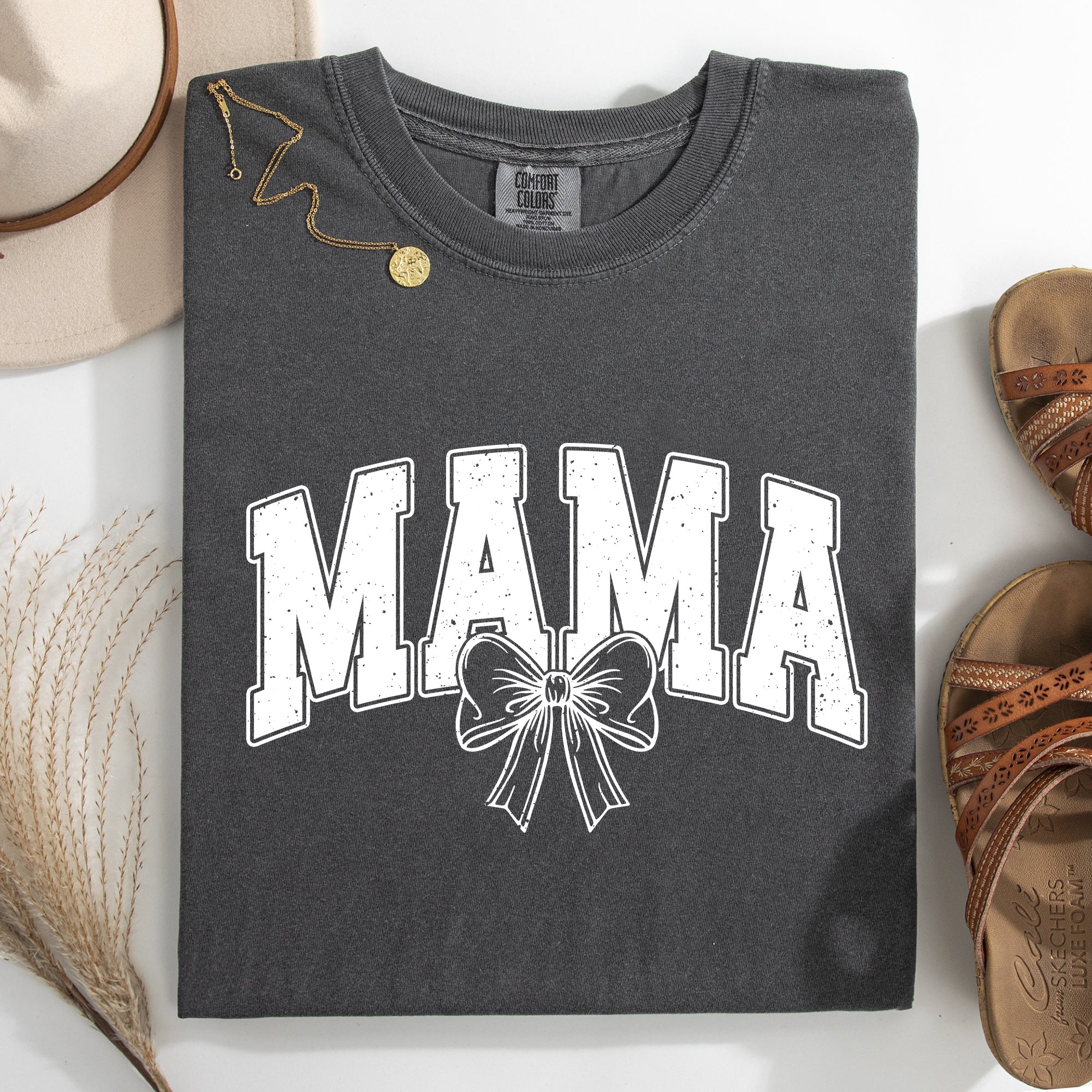 Mama, Green Bow, St Patrick's Day, Shamrock, Clover, Lucky, Leprechaun Comfort Colors Tee