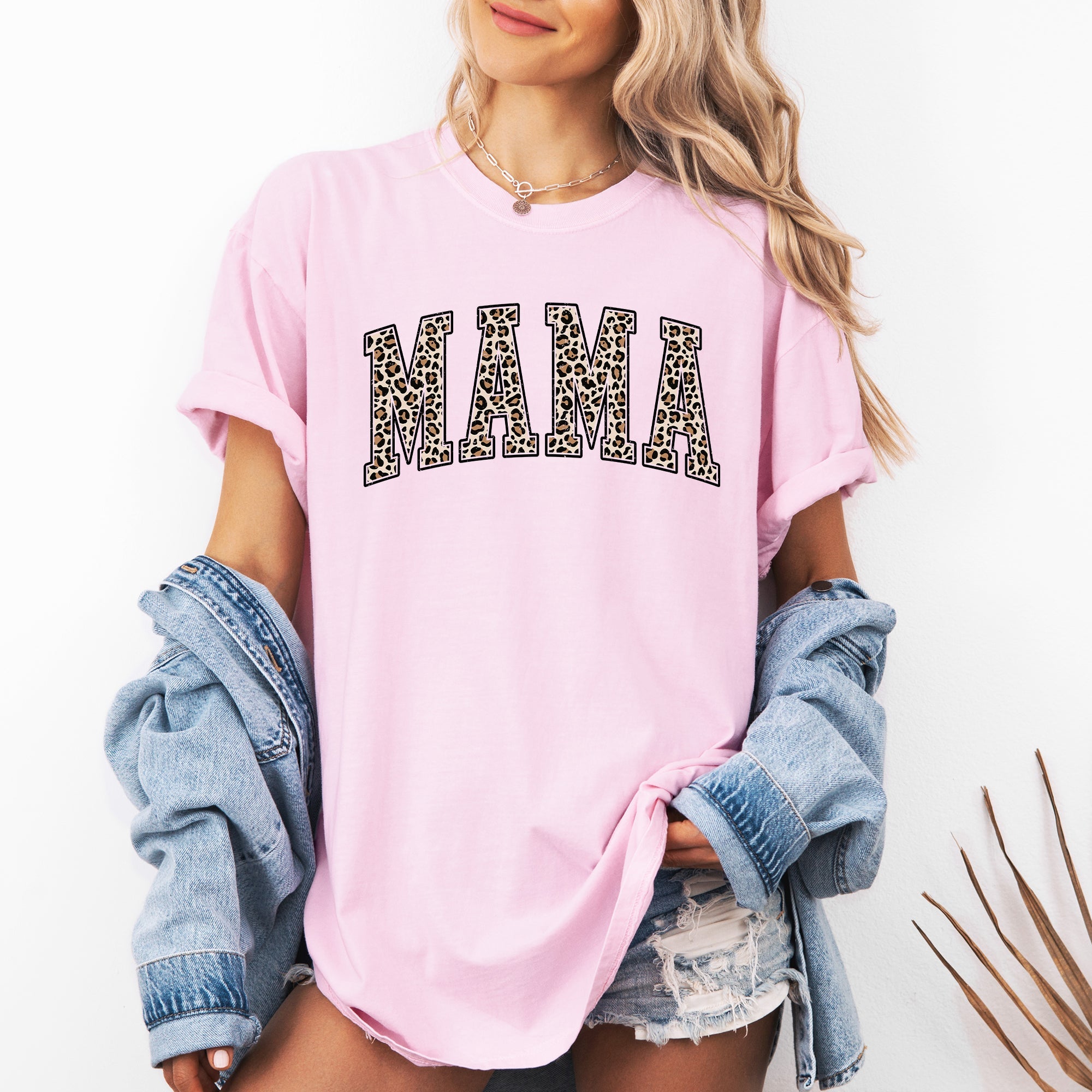 Mama Leopard Print Vintage Pattern Statement With Classic Wardrobe Essential Comfort Colors Tee