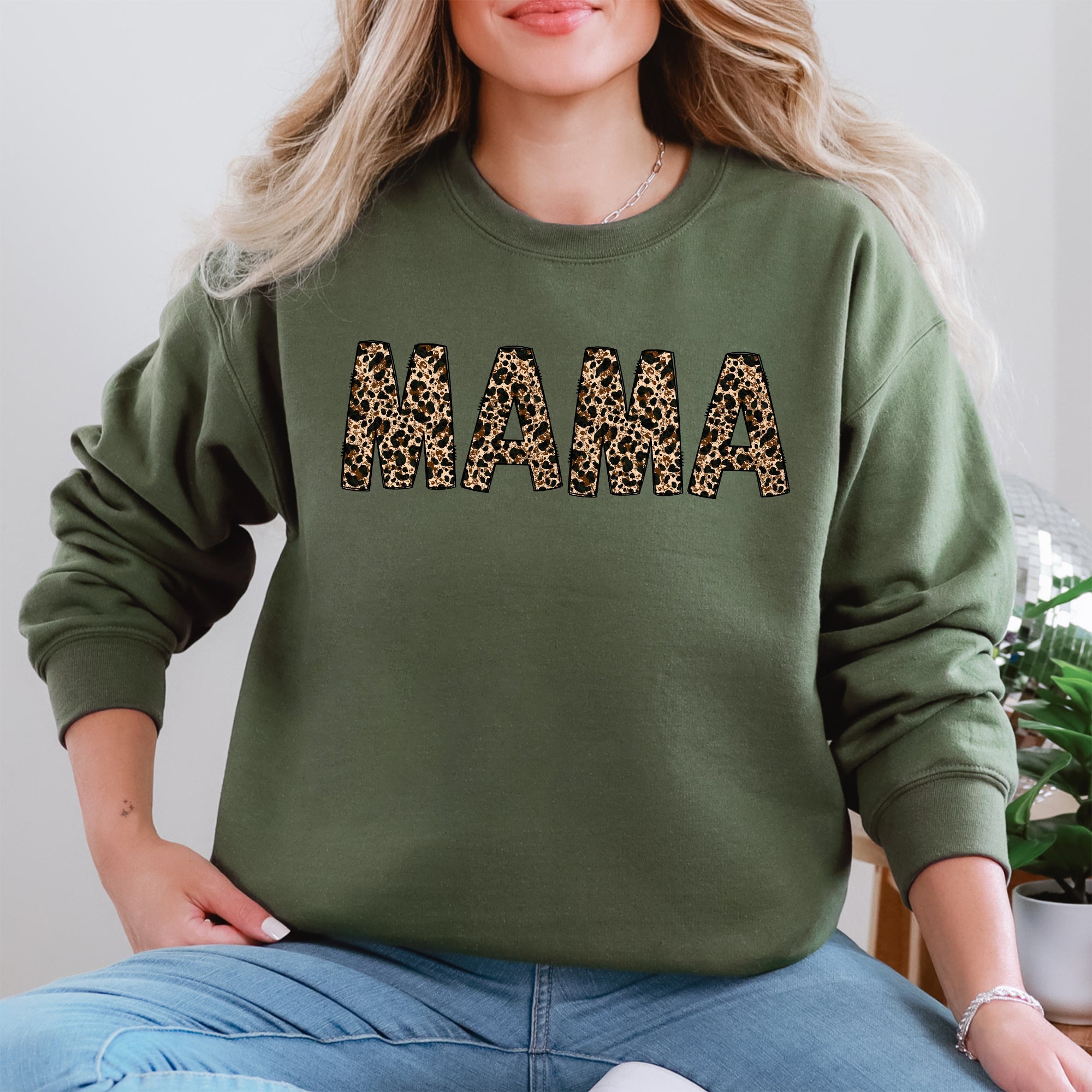 Mama Leopard Print Classic Animal Print Statement For Mother's Day Celebration Edition Sweatshirt