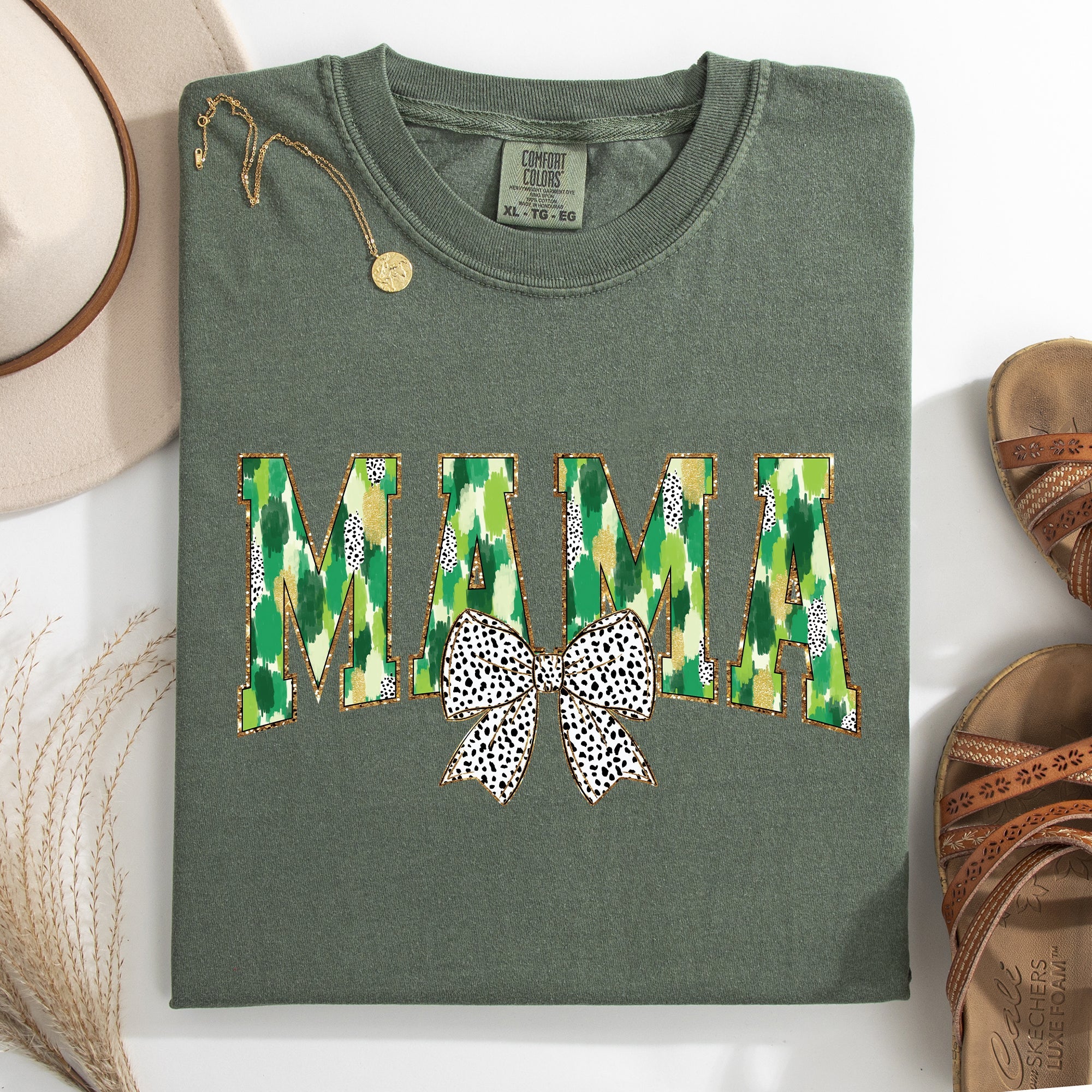 Mama Painted Dalmatian Bow St Patrick's Day Shamrock Clover Lucky Leprechaun Comfort Colors Tee