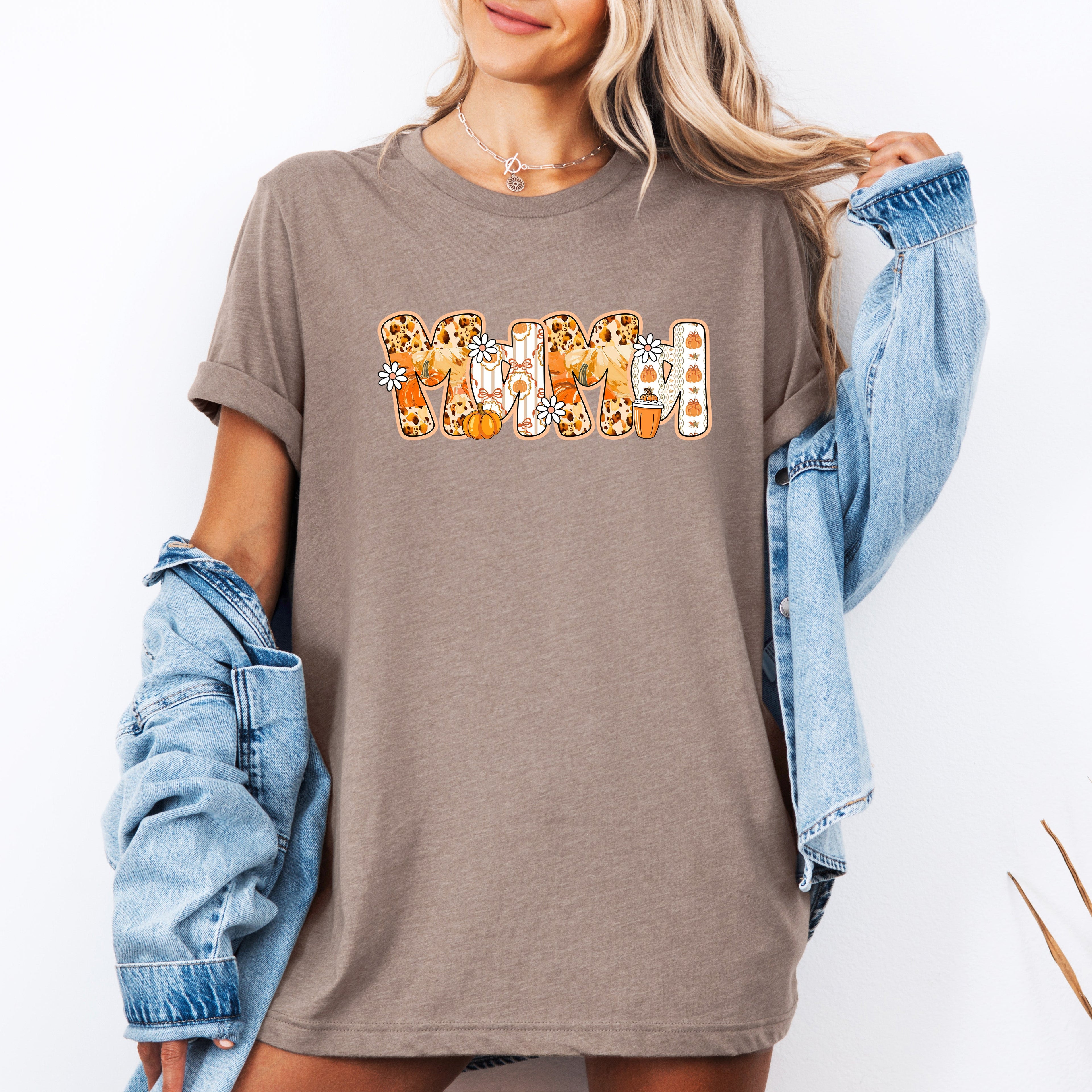 Mama Pumpkin Pattern Halloween Autumn Fall Cozy Vintage Seasonal Decor Graphic Tee
