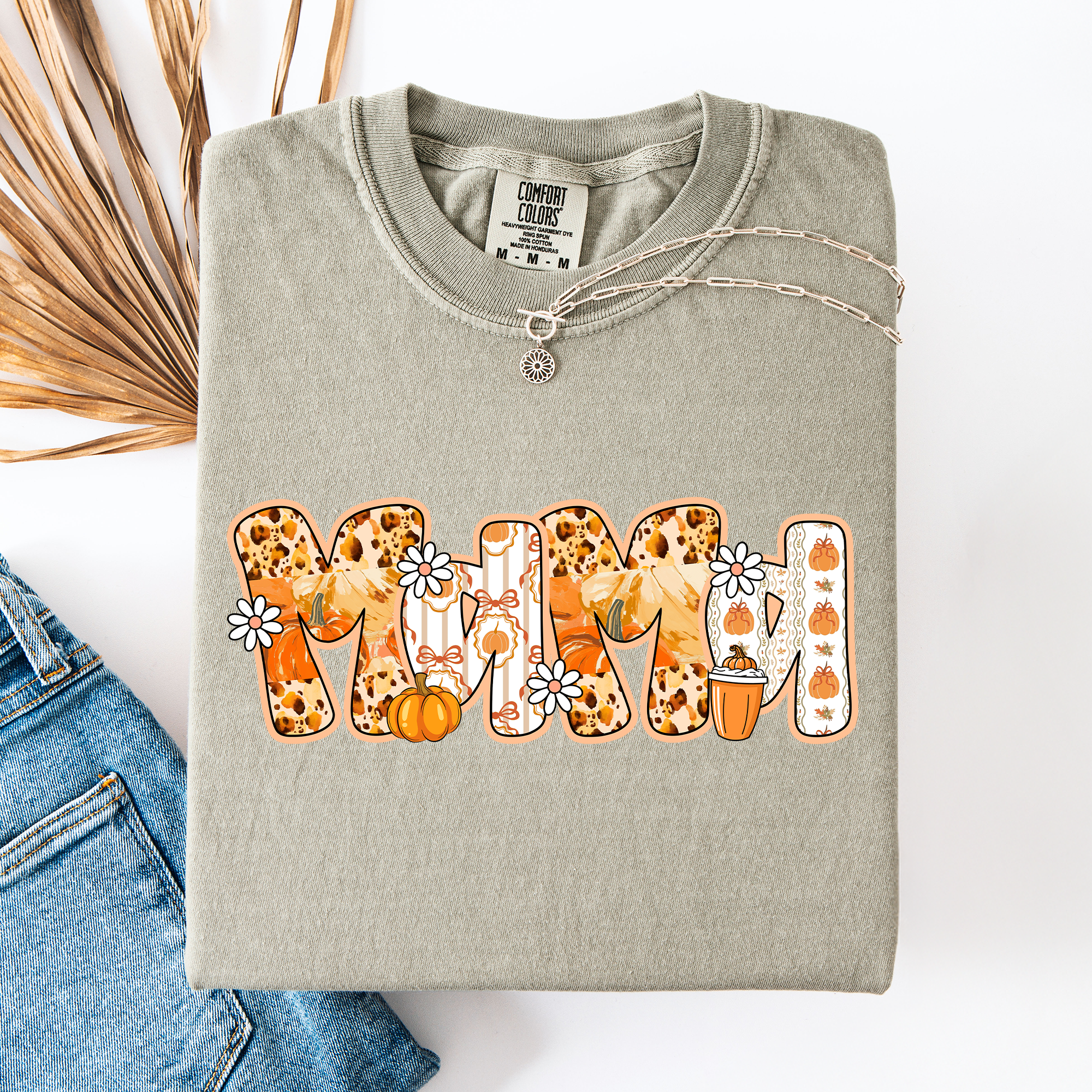 Mama, Pumpkin Pattern Leopard-Print Pumpkins Watercolor Bouquet Comfort Colors Tee