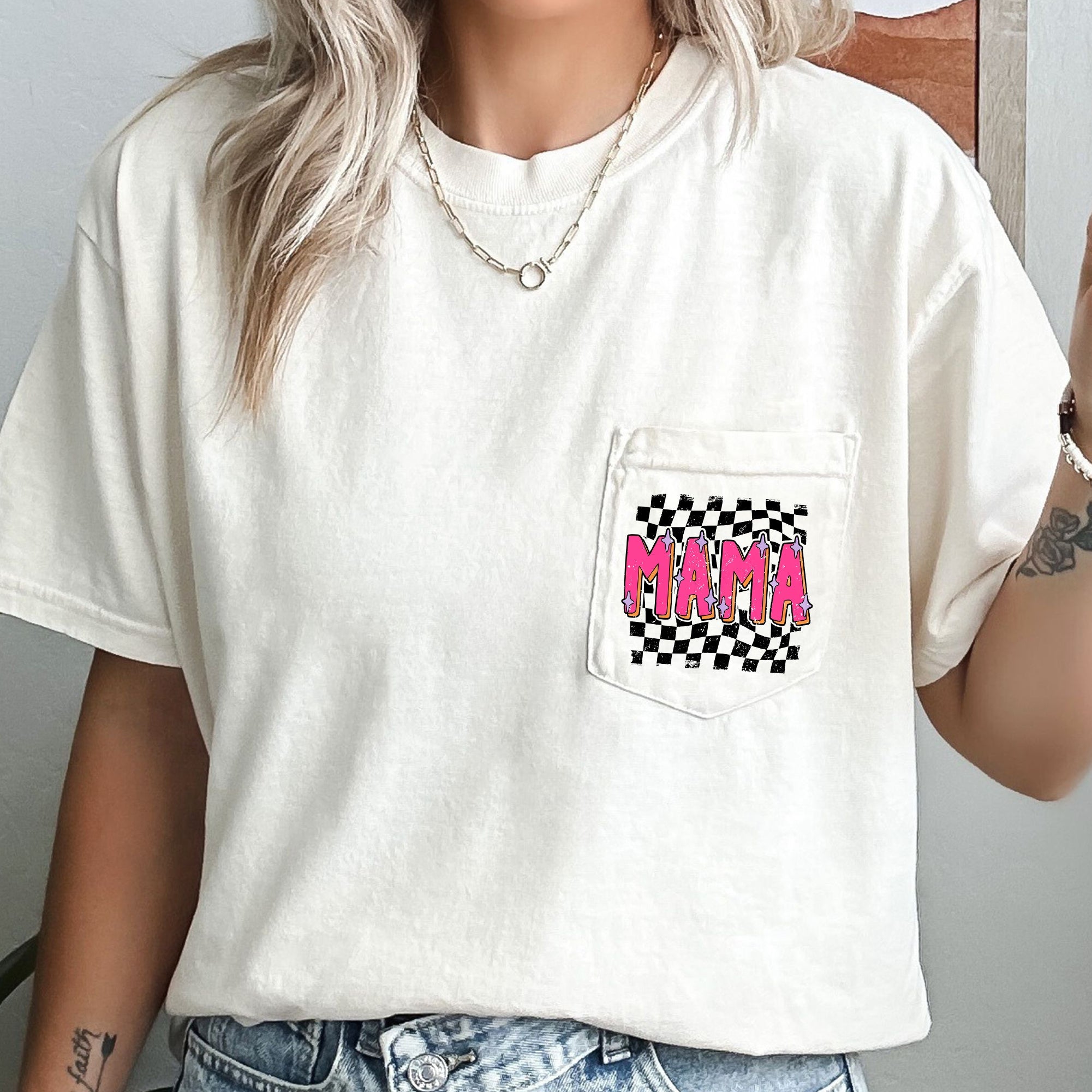 Mama Retro Checkered Colorful Pocket Vintage Hometown Style Heritage Comfort Colors Tee