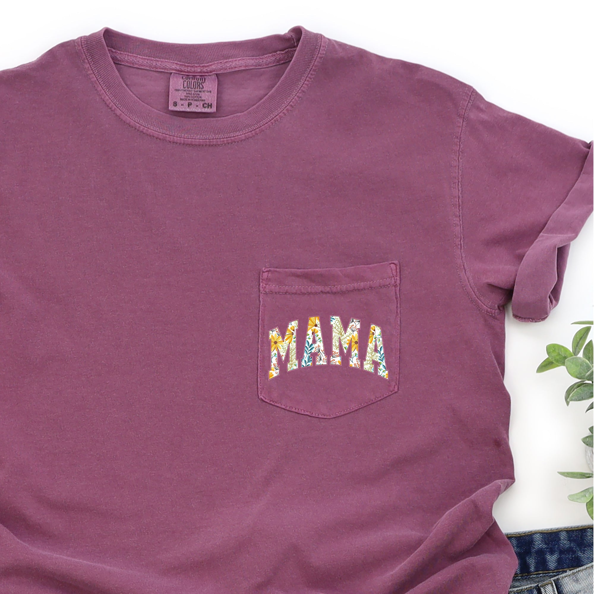 Mama, Retro Floral Comfort Colors Tee With Pocket Design, Vintage-Inspired Soft Ring-Spun Cotton For Everyday Wear